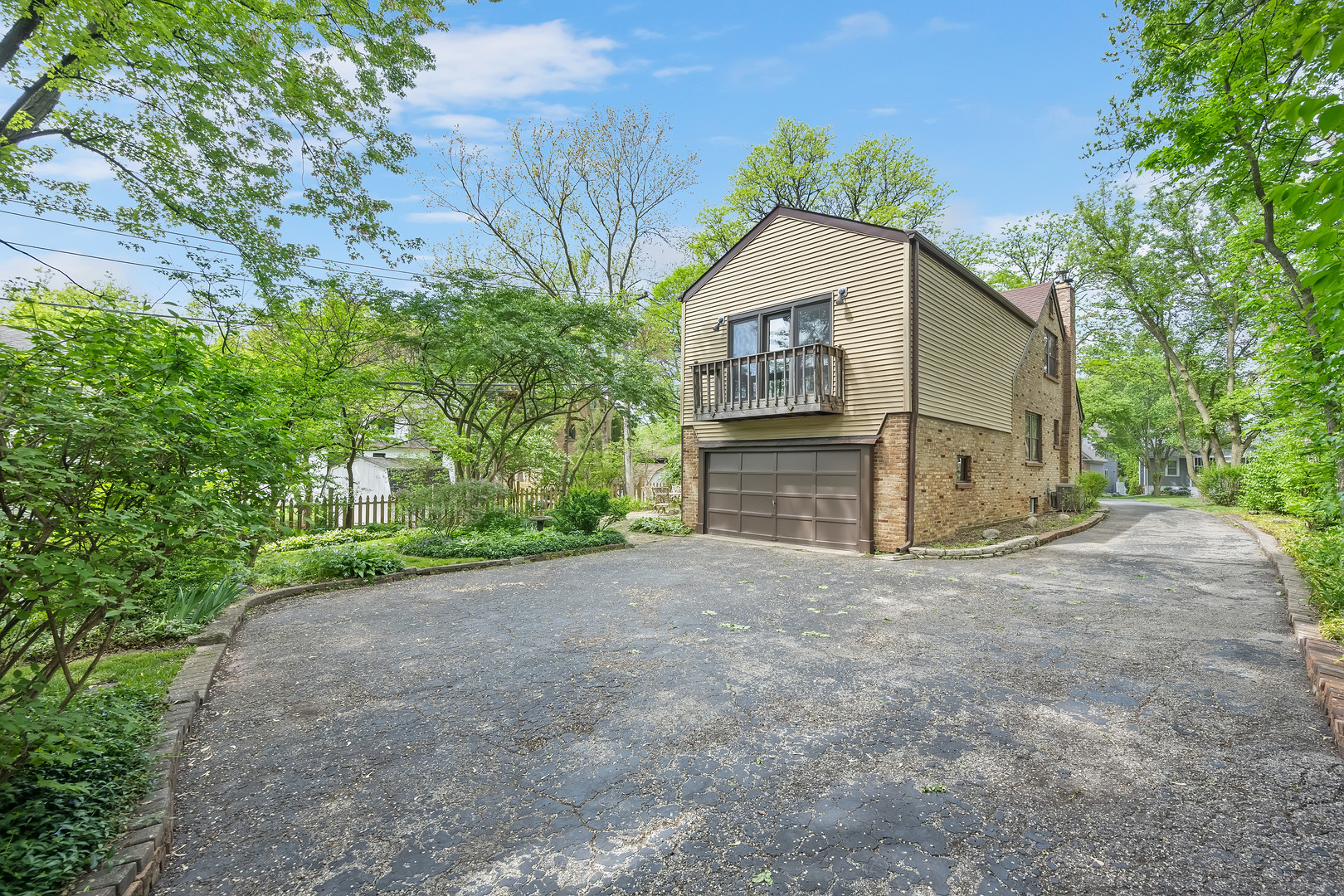 4731 Elm Street