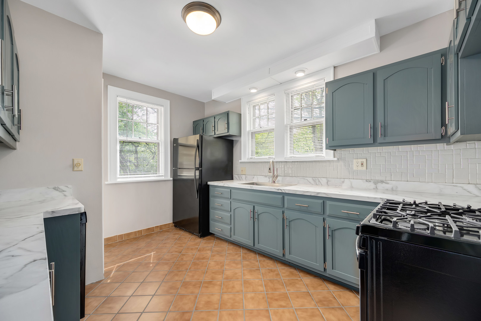 4731 Elm Street