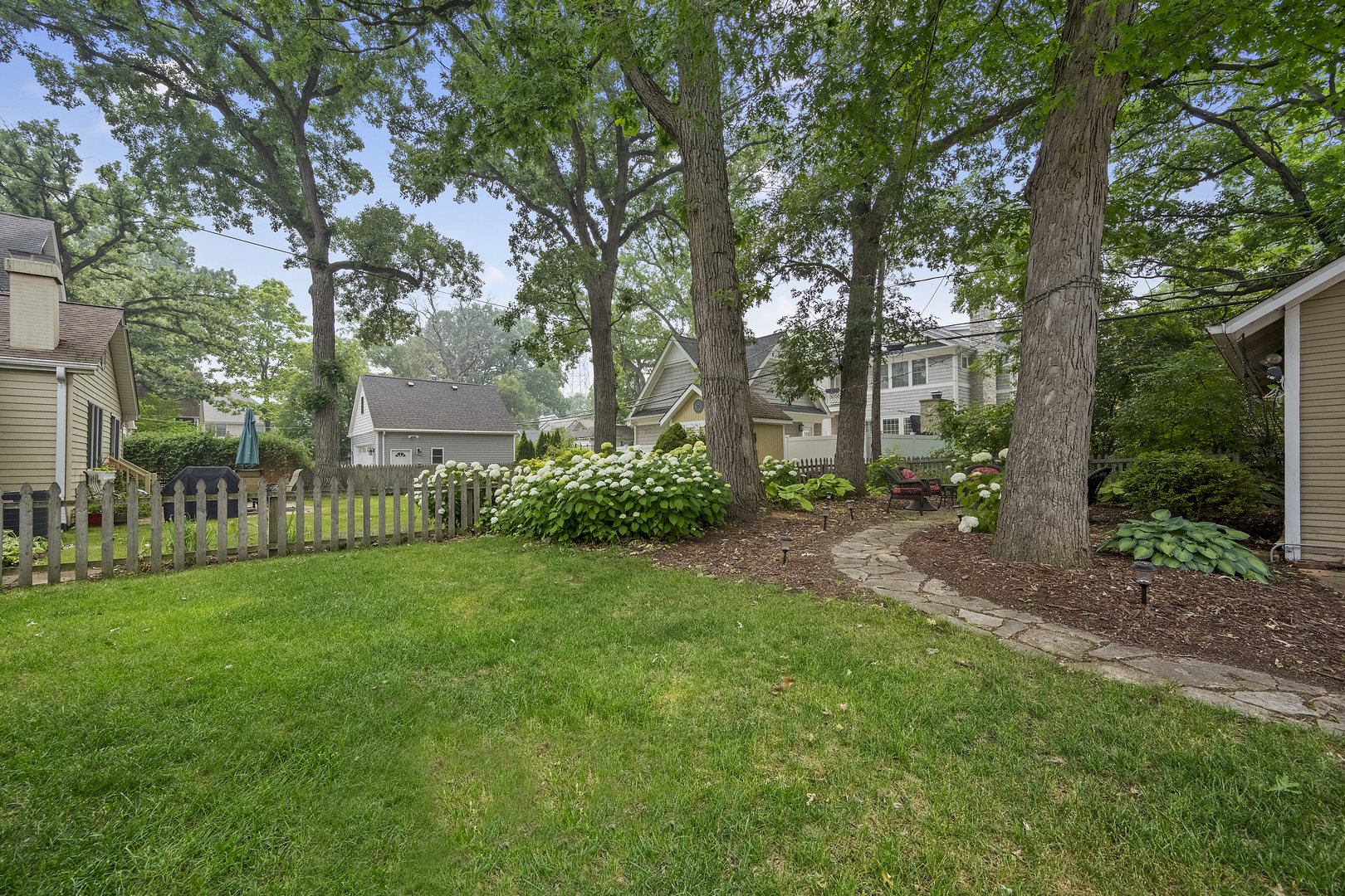 4928 Middaugh Avenue