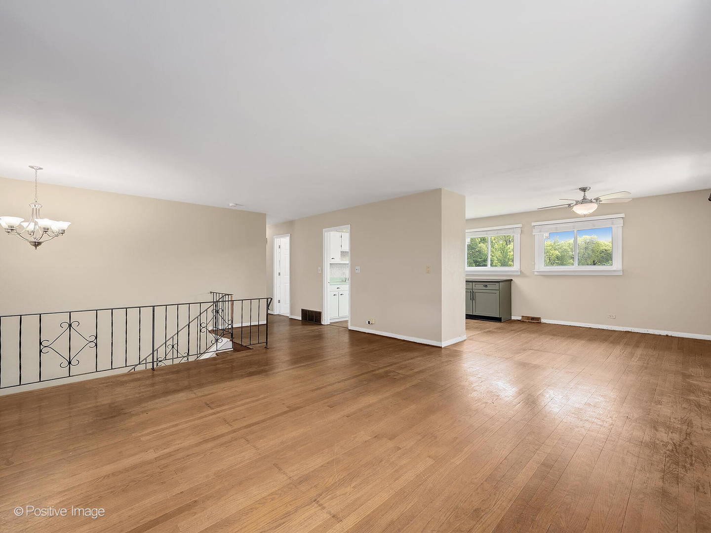 4816 Elm Street