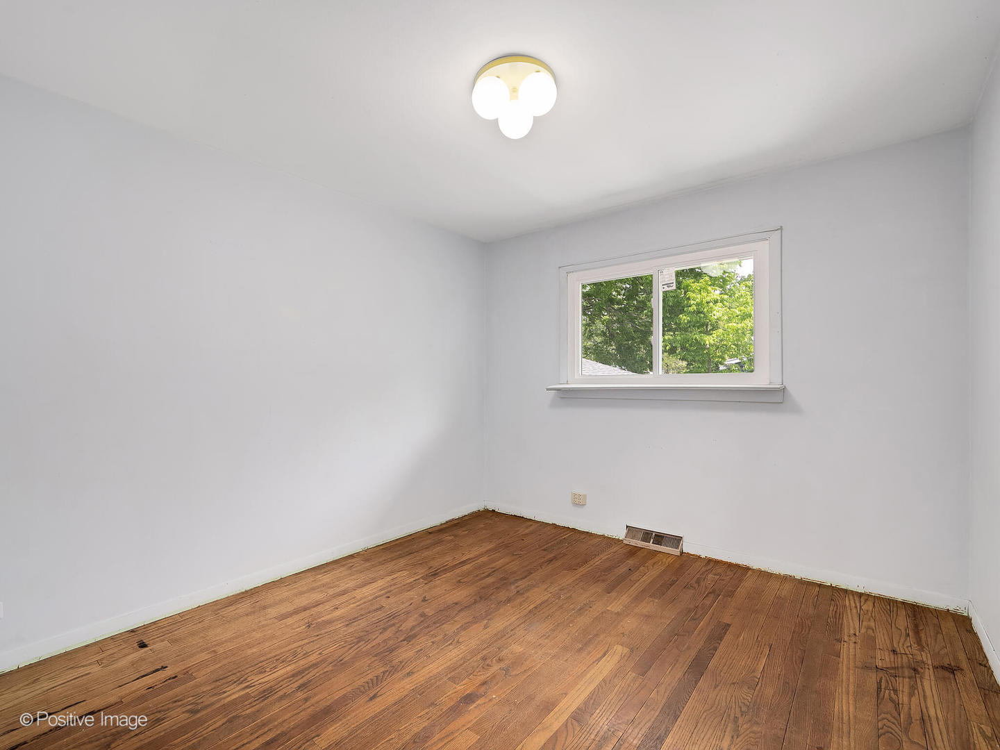 4816 Elm Street