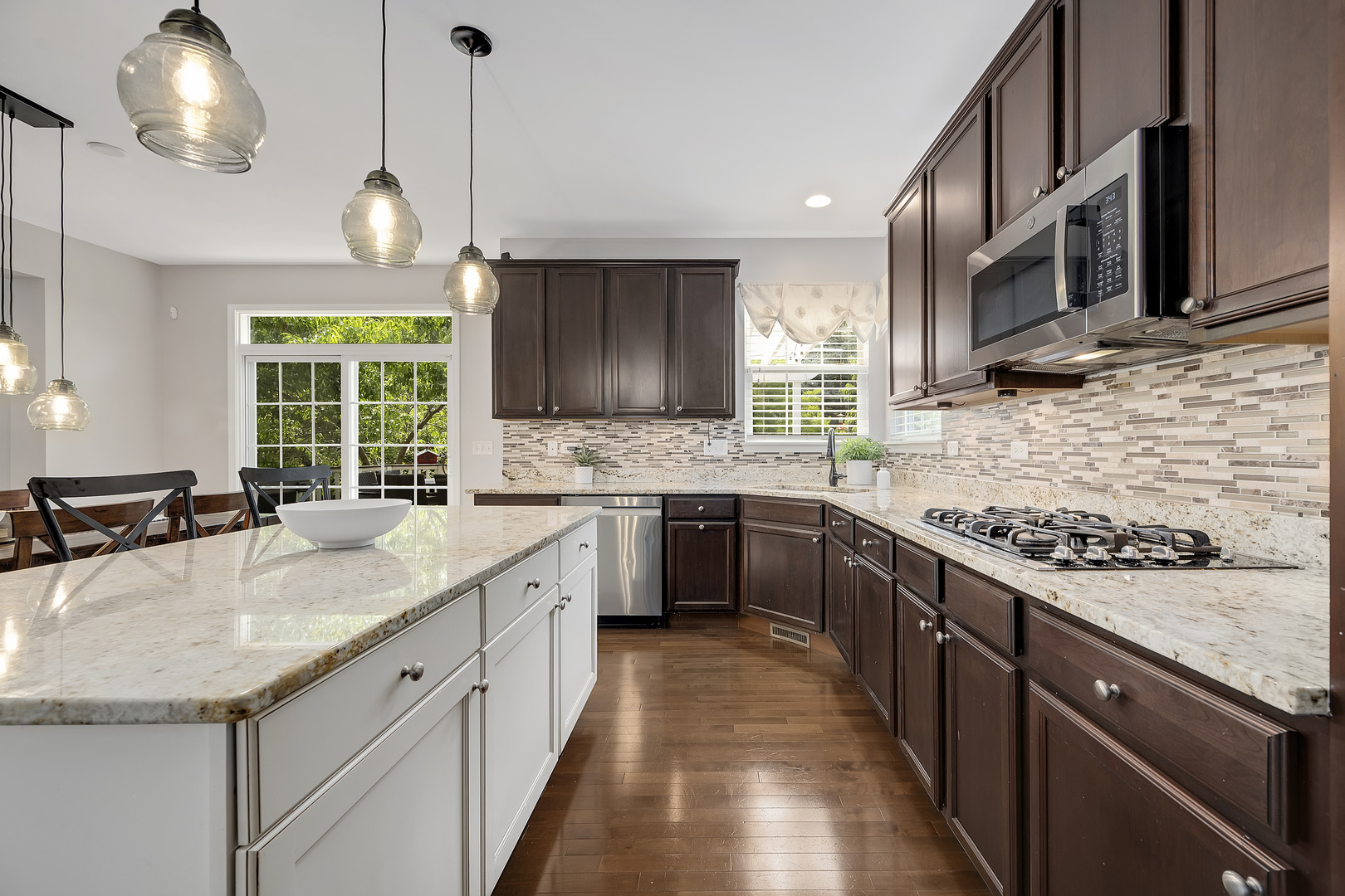 6624 Walnut Grove Court