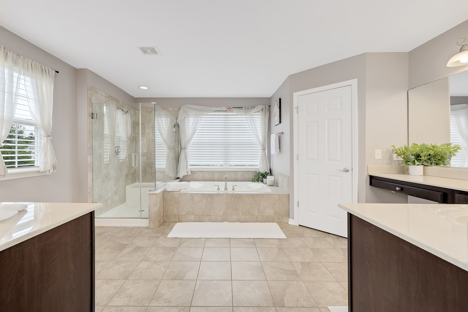 6624 Walnut Grove Court