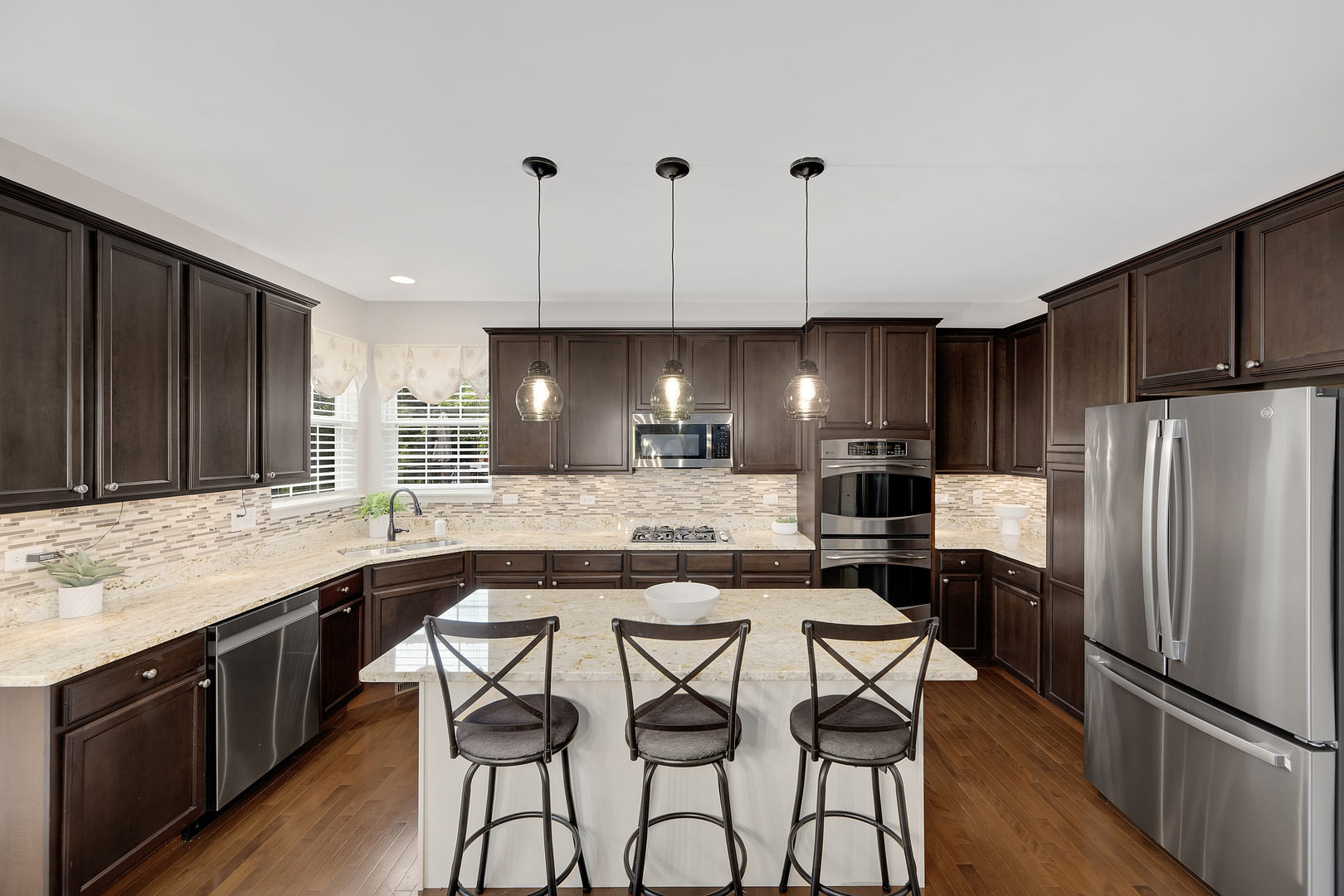 6624 Walnut Grove Court