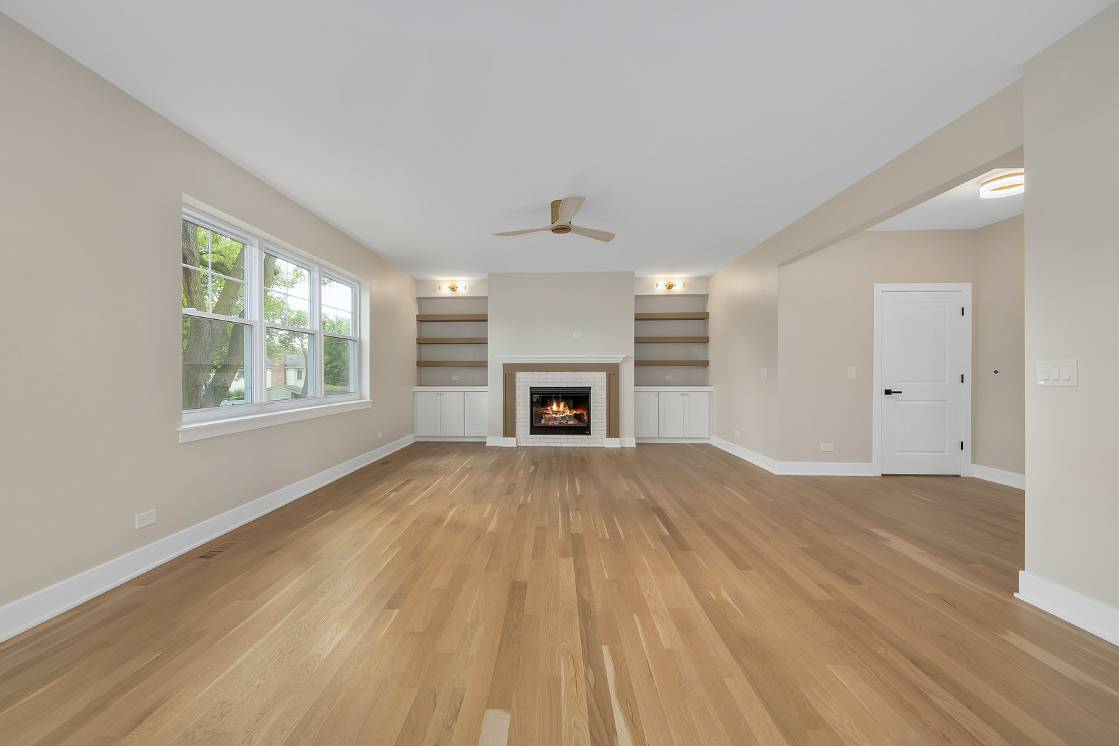 4327 Elm Street