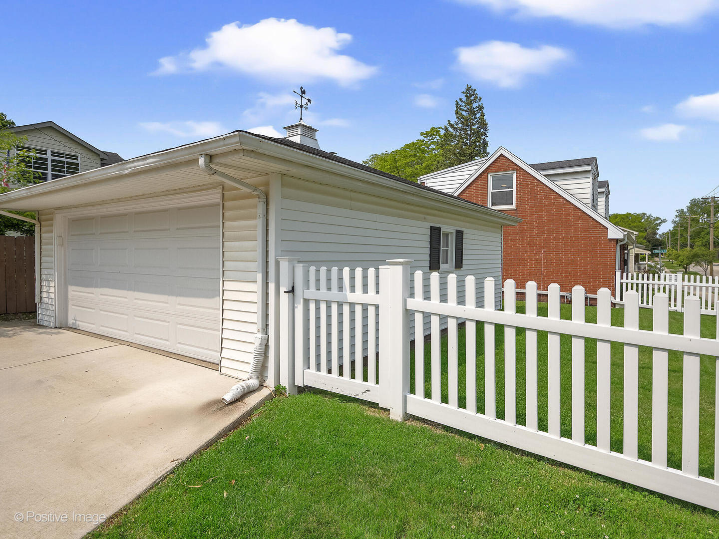 635 Prairie Avenue