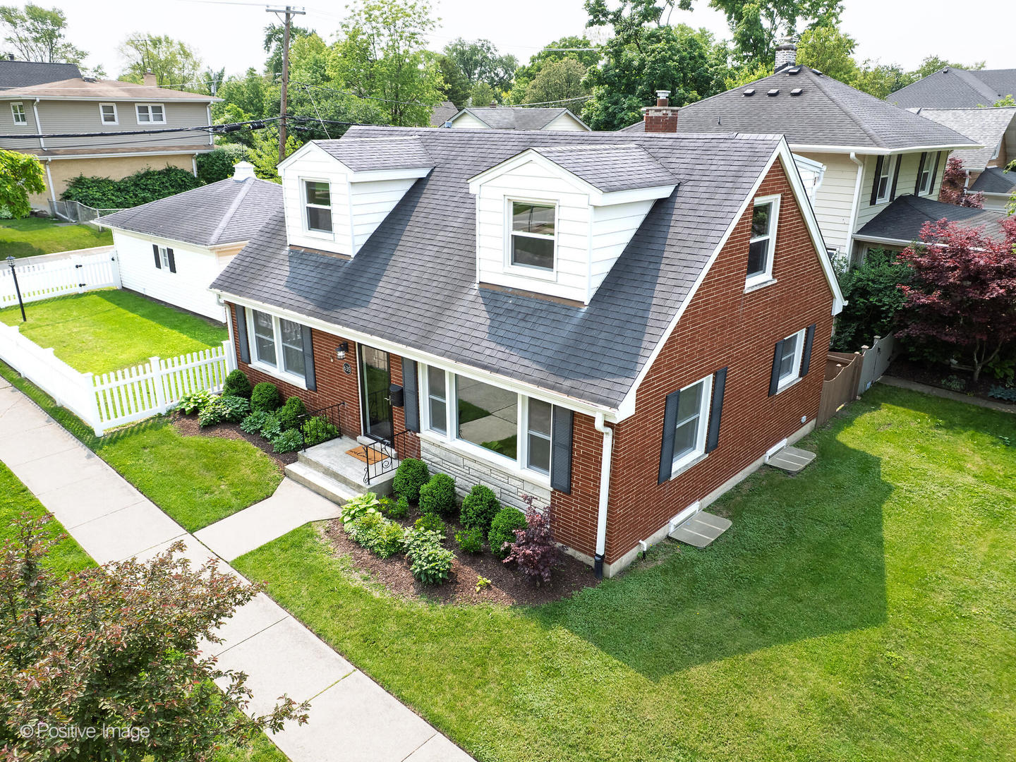 635 Prairie Avenue