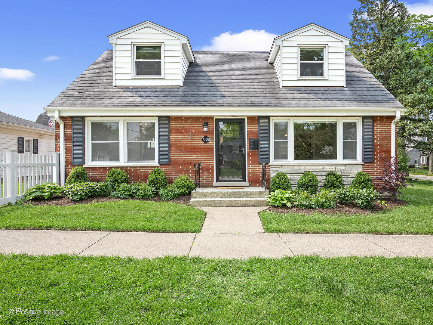 635 Prairie Avenue