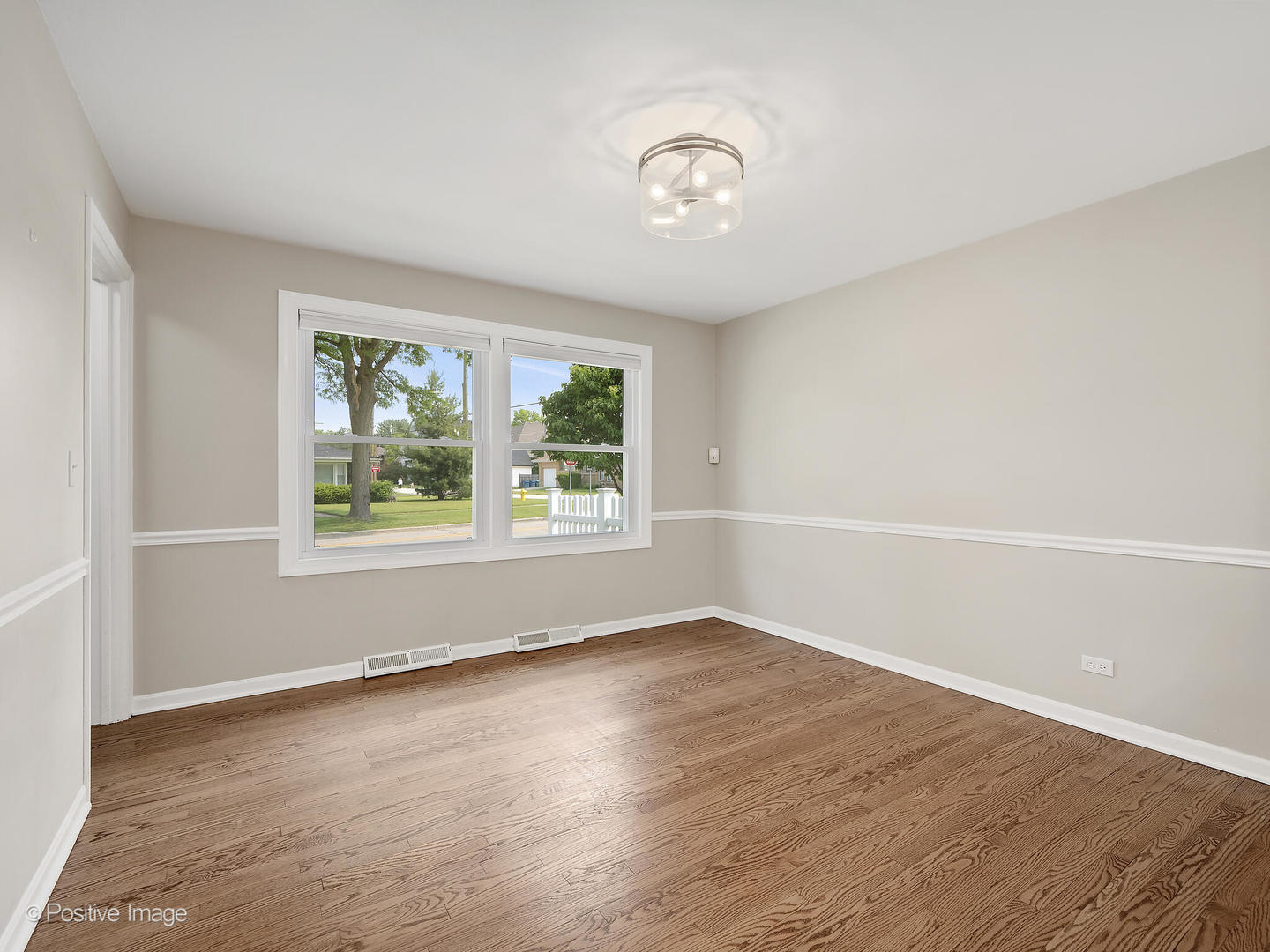 635 Prairie Avenue