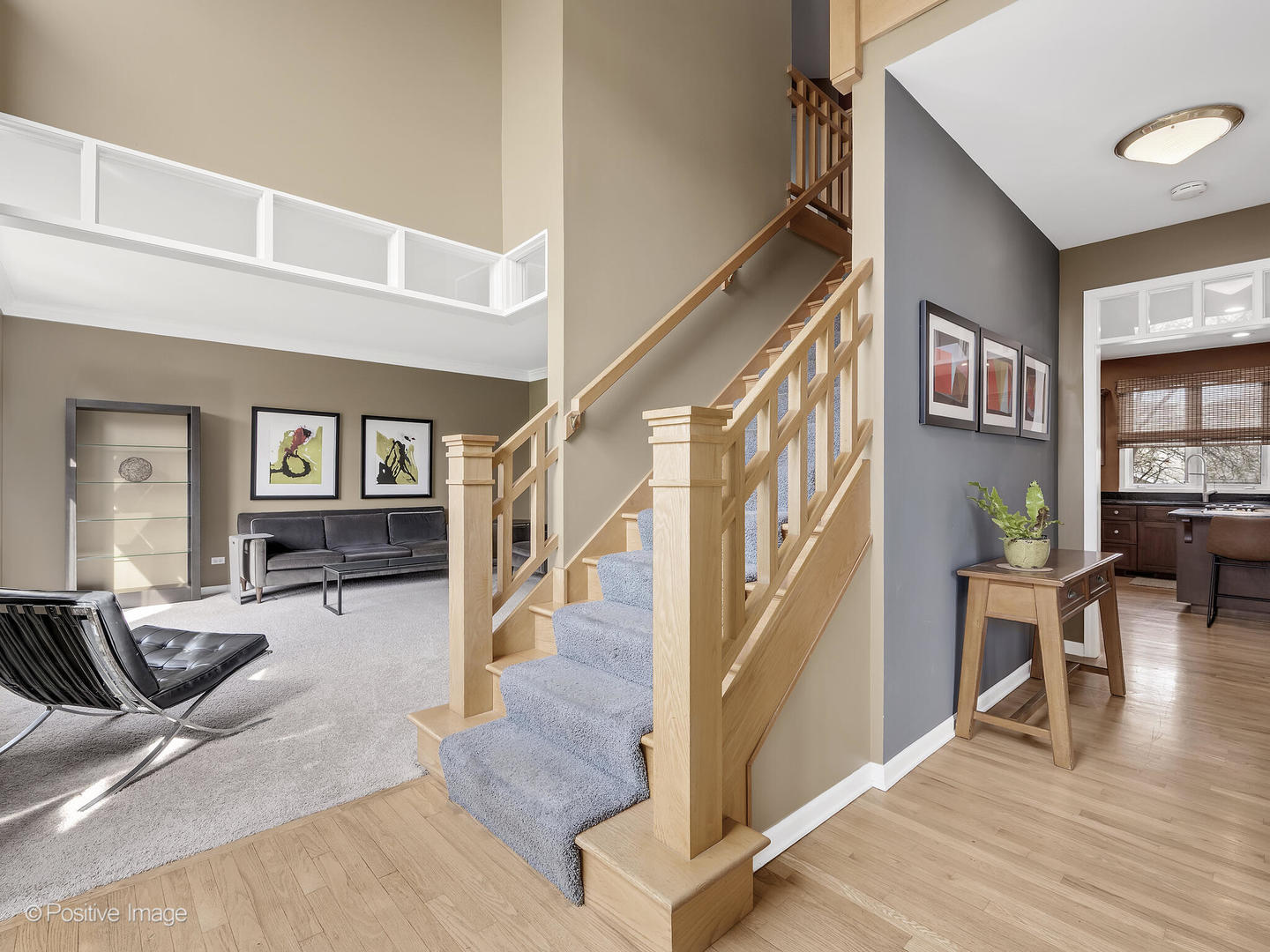1906 Sweetbriar Lane