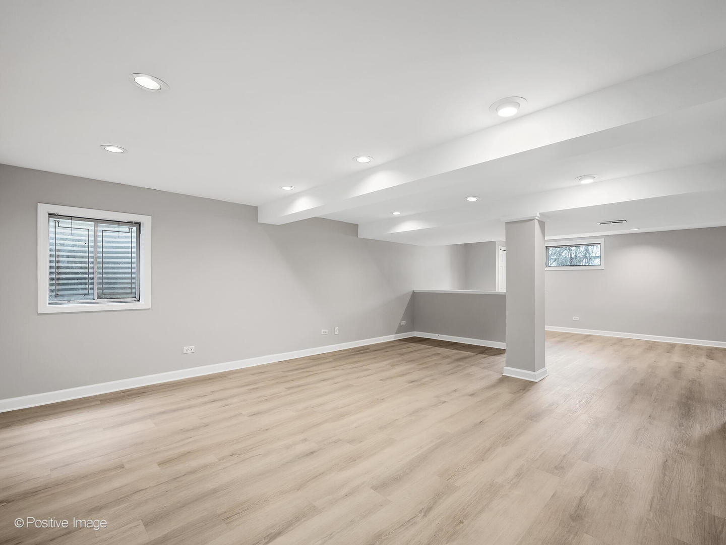 1906 Sweetbriar Lane