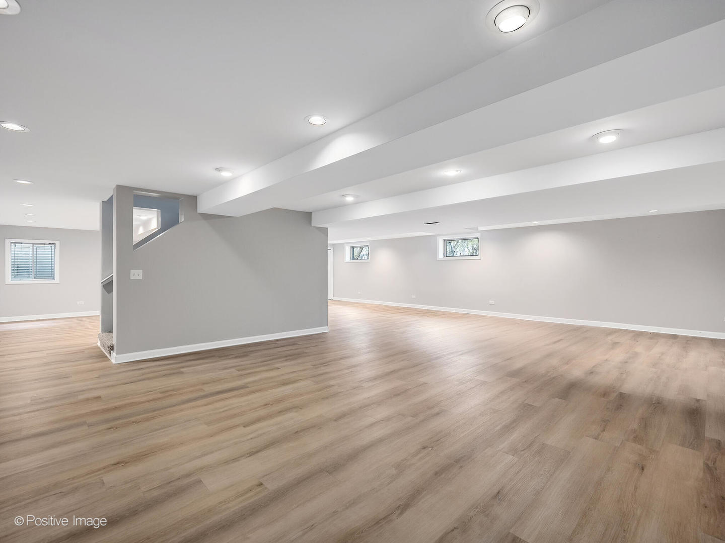 1906 Sweetbriar Lane