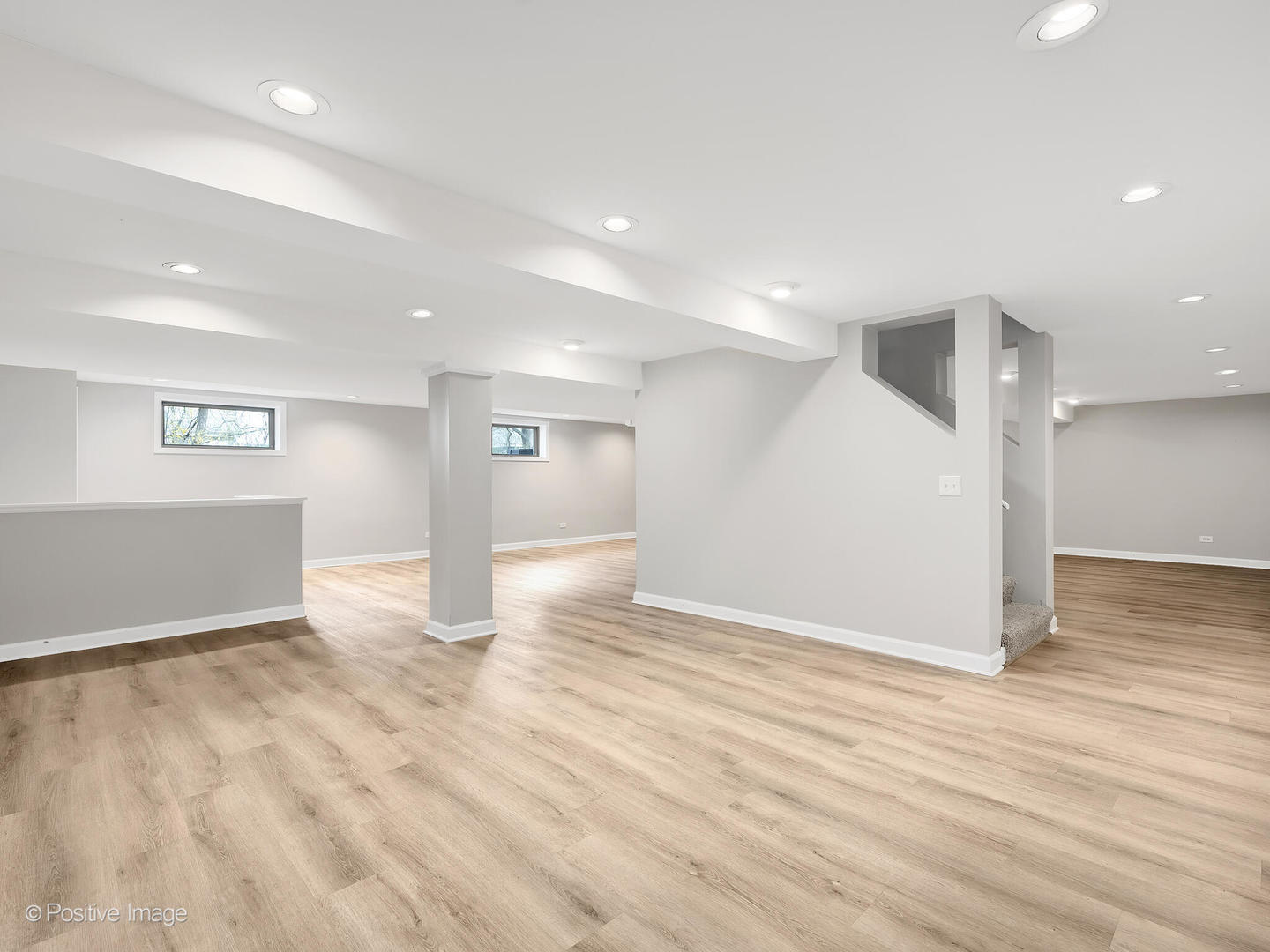 1906 Sweetbriar Lane