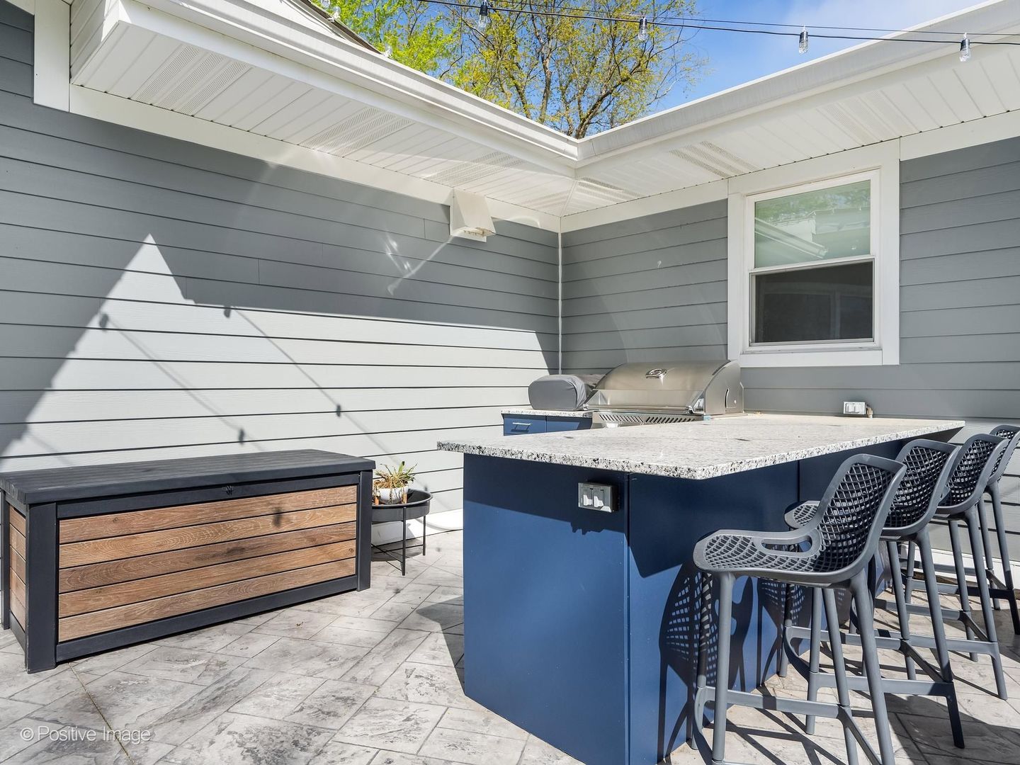 4429 Prospect Avenue