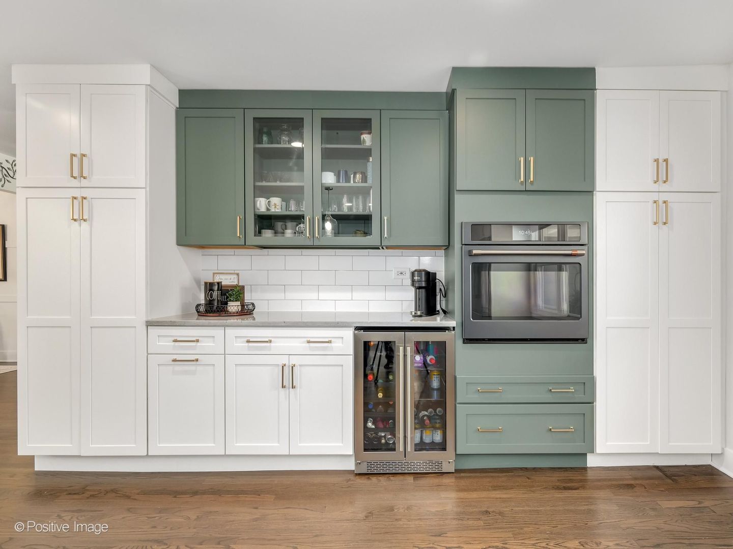 4429 Prospect Avenue