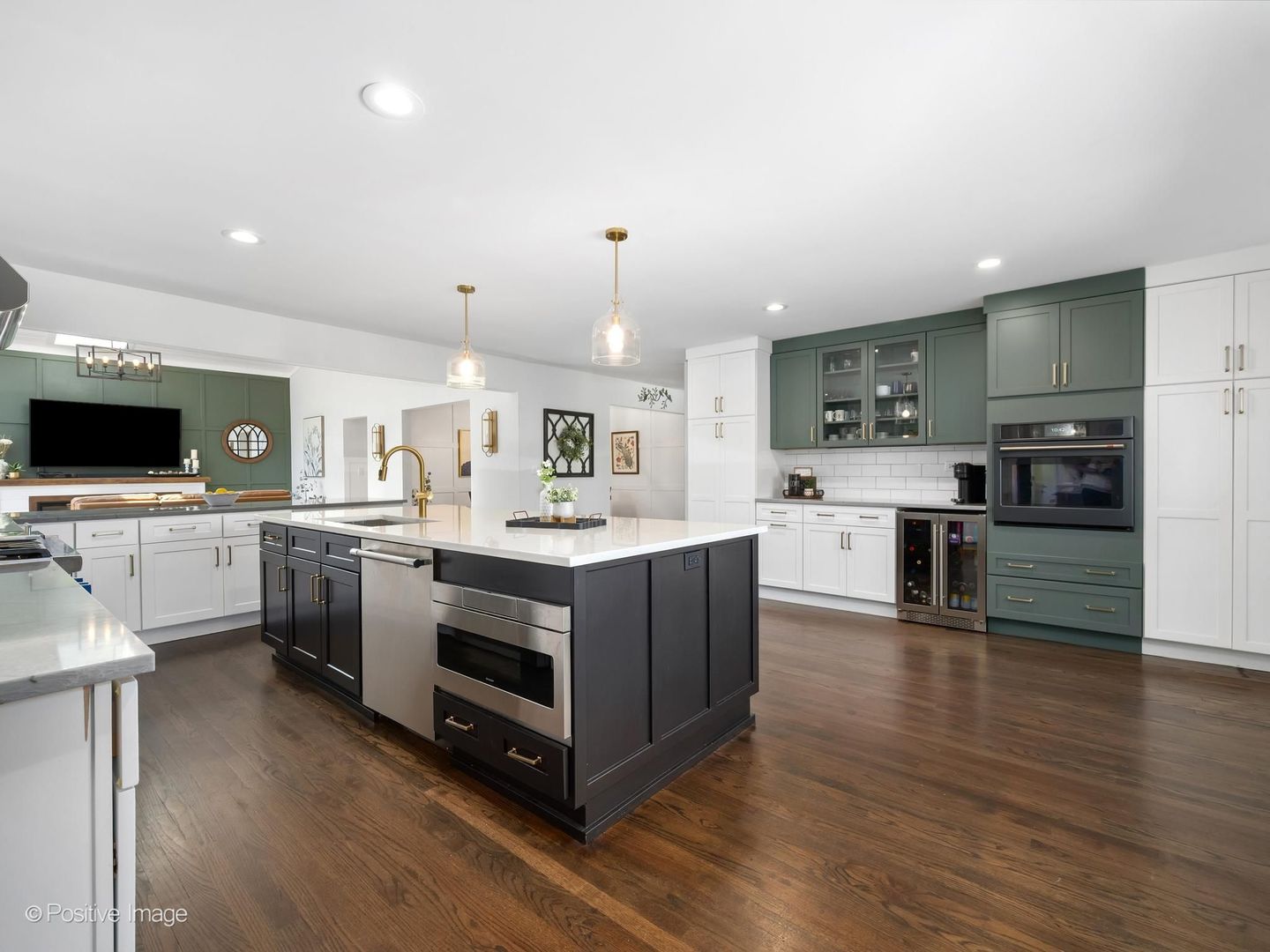 4429 Prospect Avenue