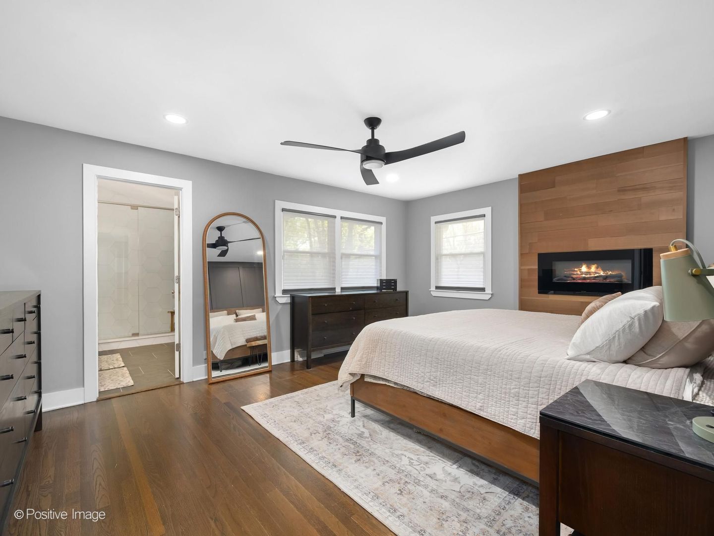 4429 Prospect Avenue