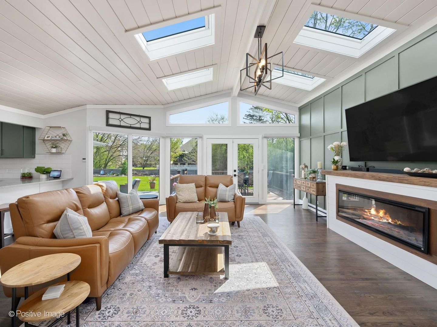 4429 Prospect Avenue