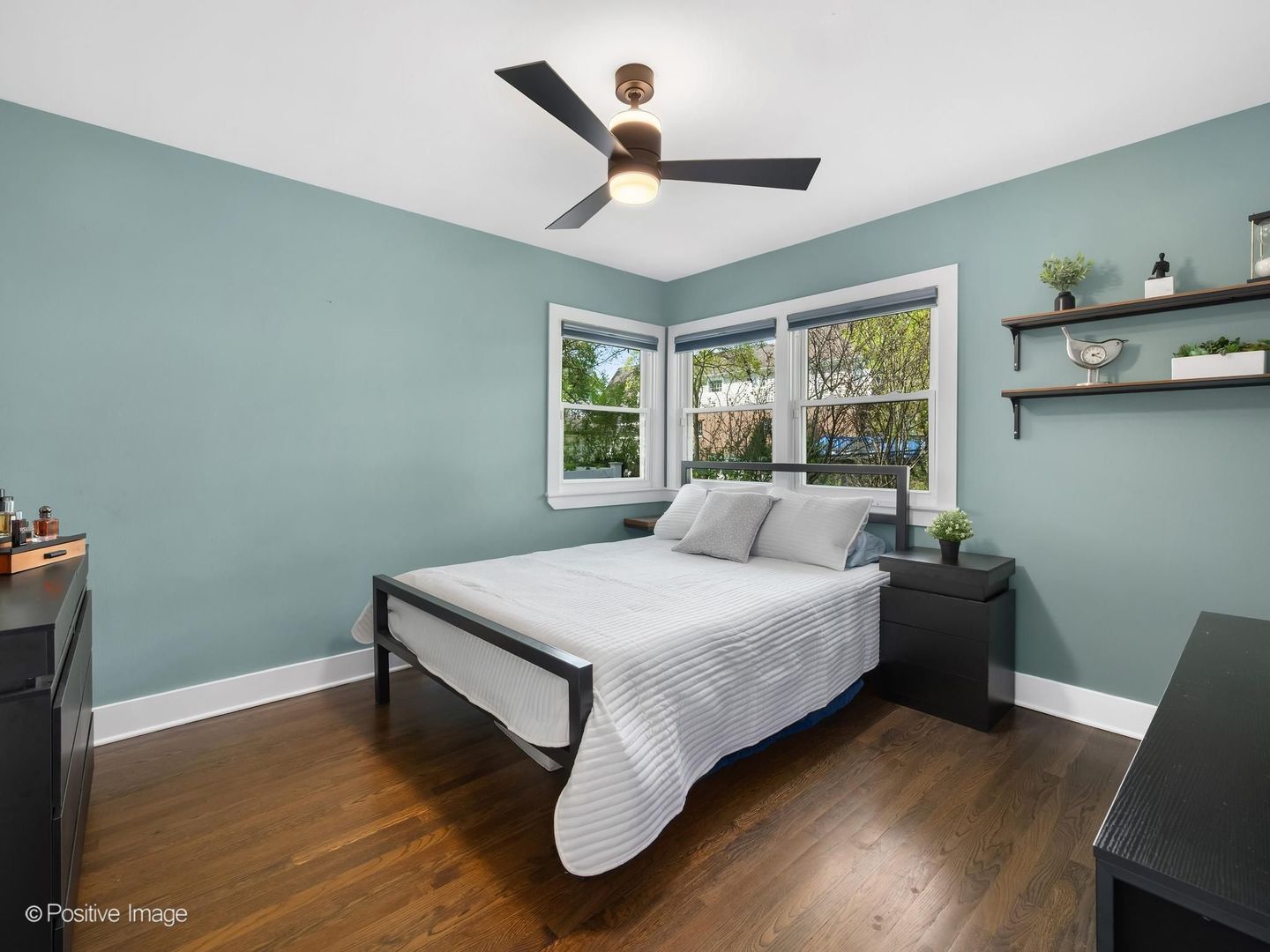 4429 Prospect Avenue