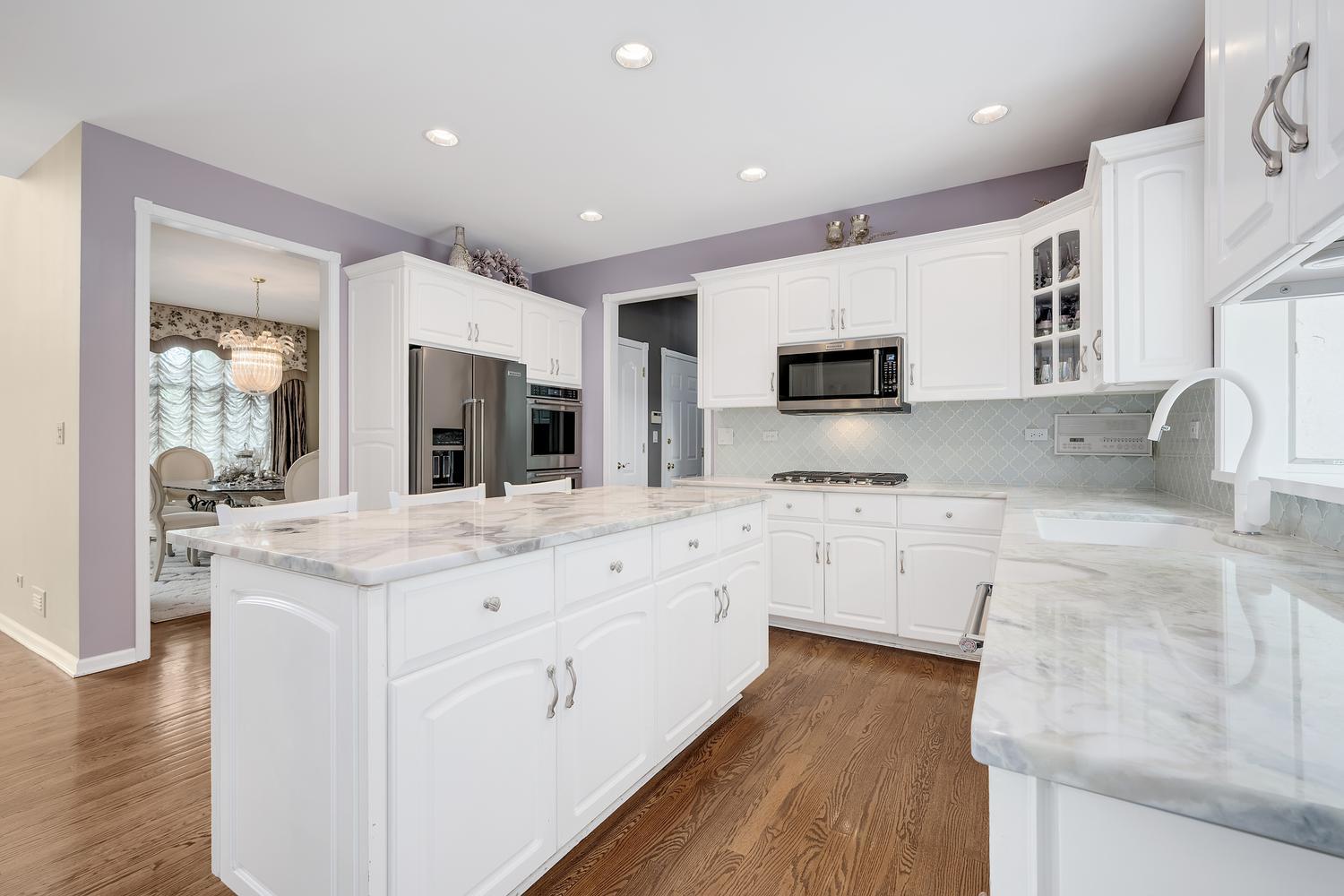 6714 Sweetbriar Lane