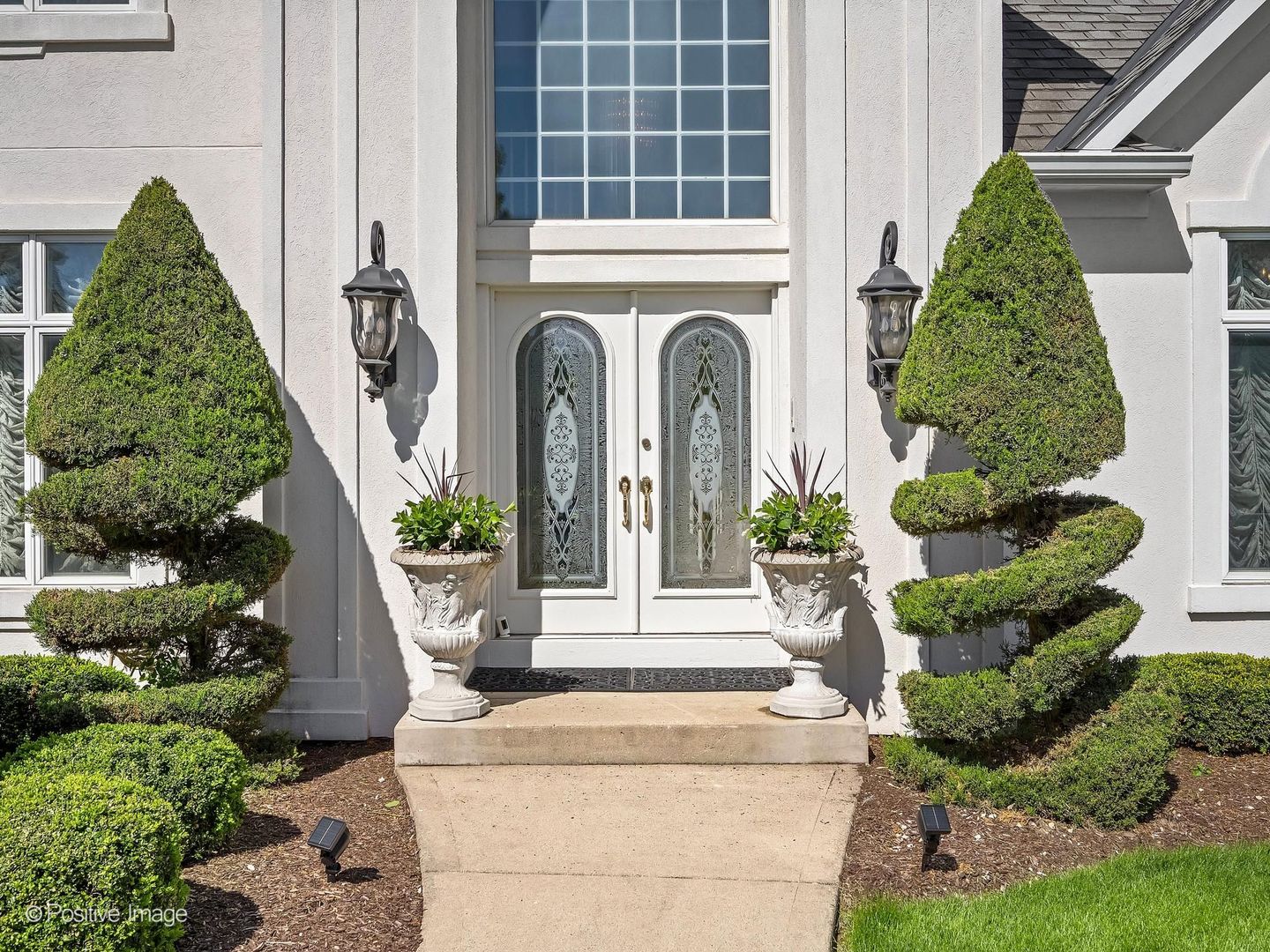 6714 Sweetbriar Lane