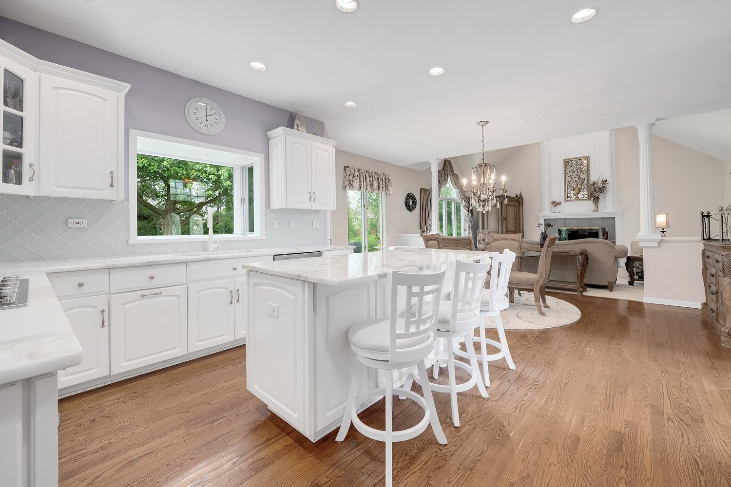 6714 Sweetbriar Lane