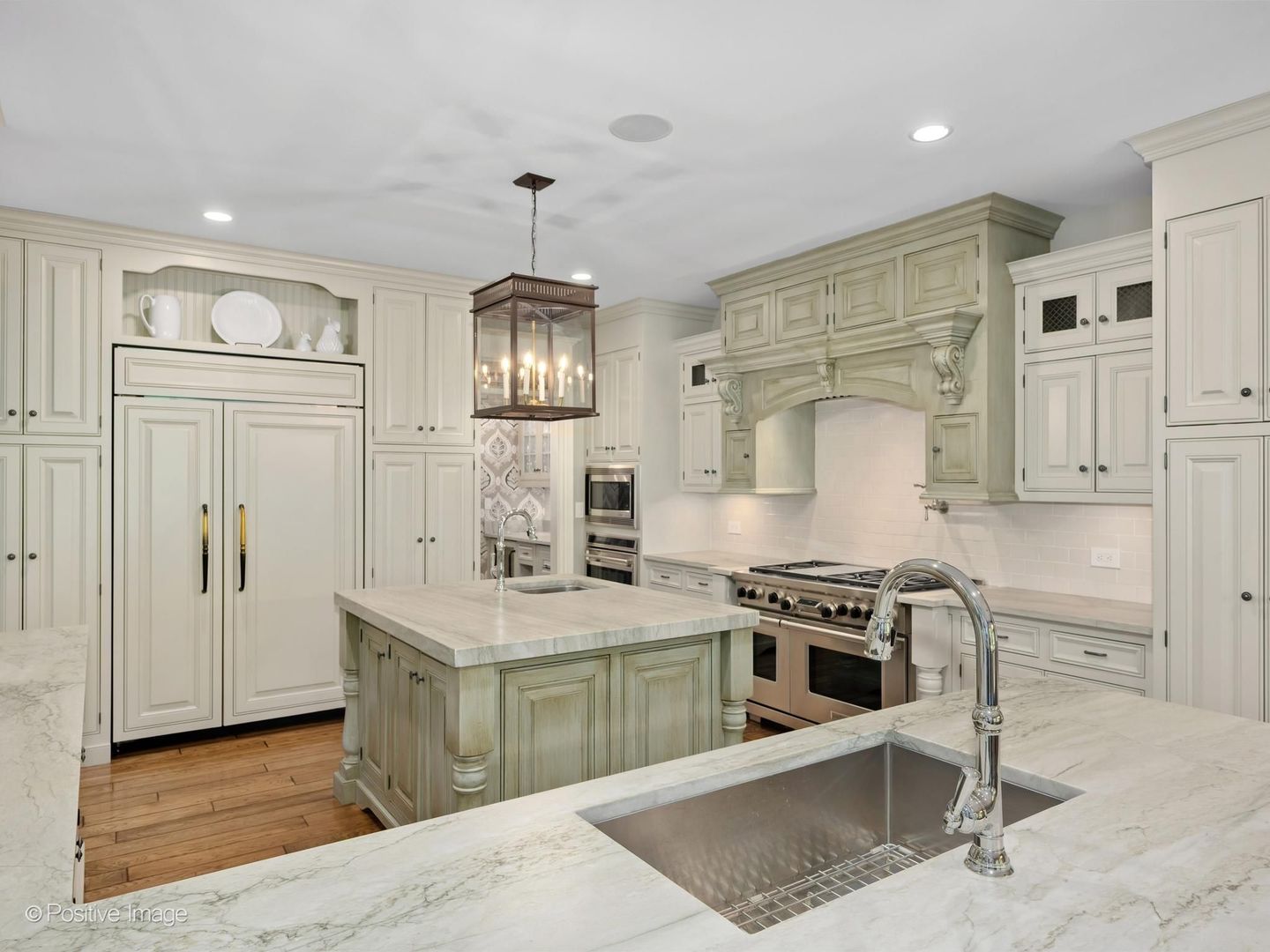1757 Banchory Court