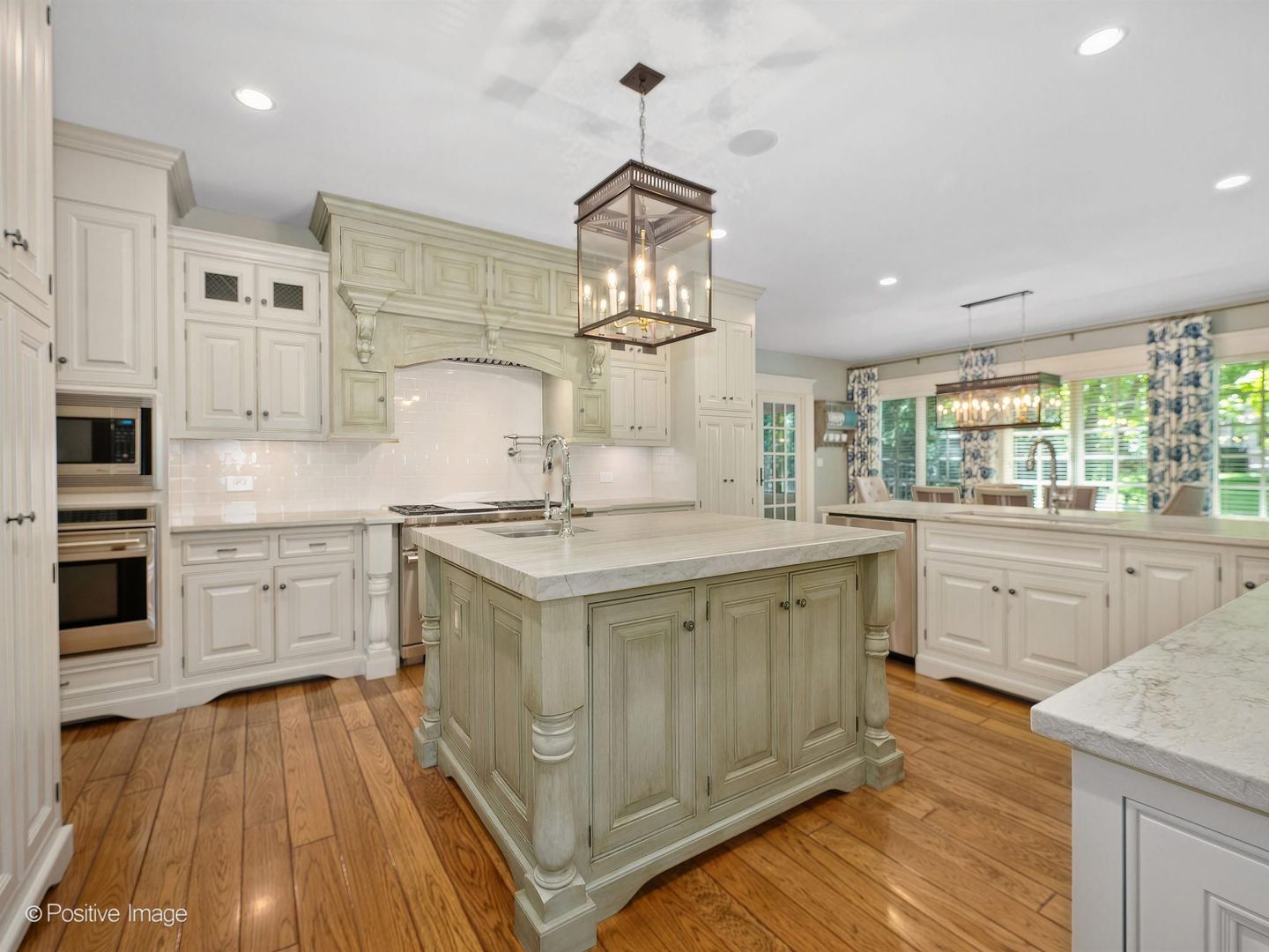 1757 Banchory Court