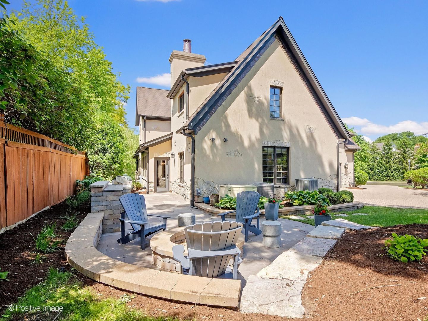 1757 Banchory Court