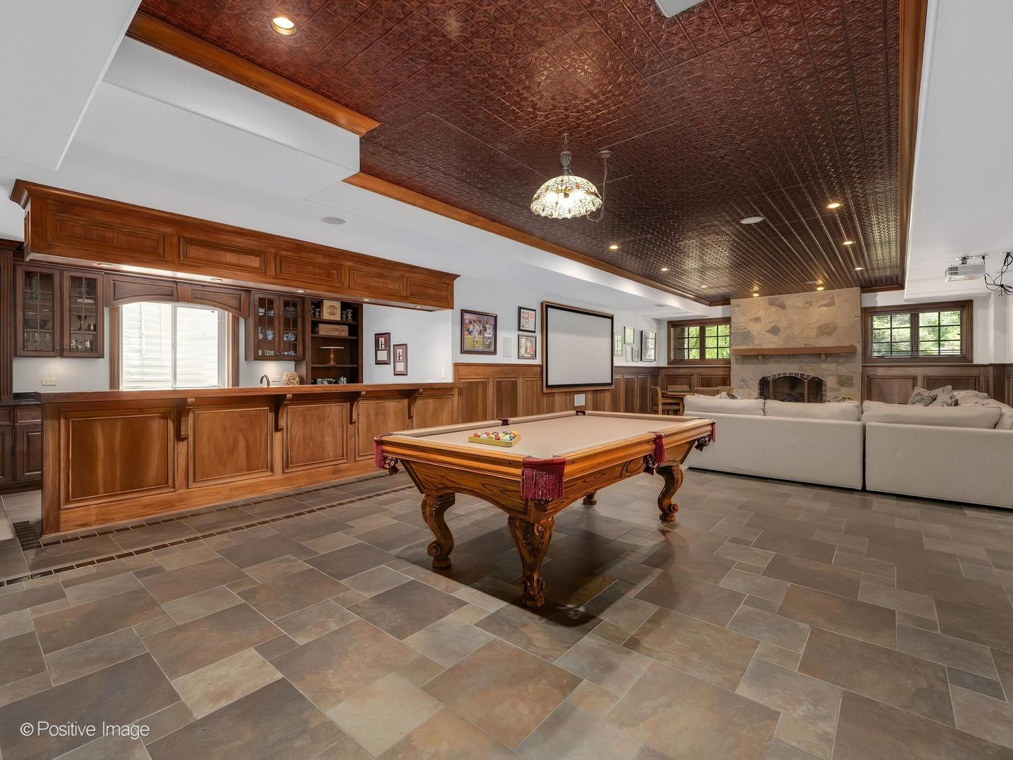 1757 Banchory Court