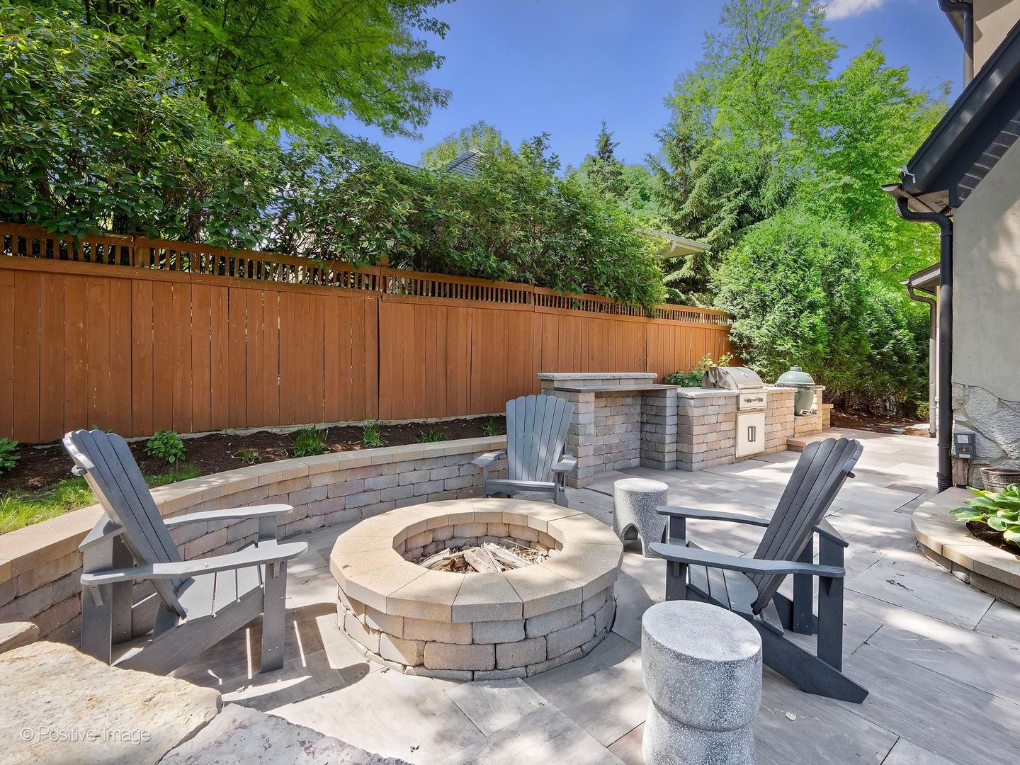 1757 Banchory Court