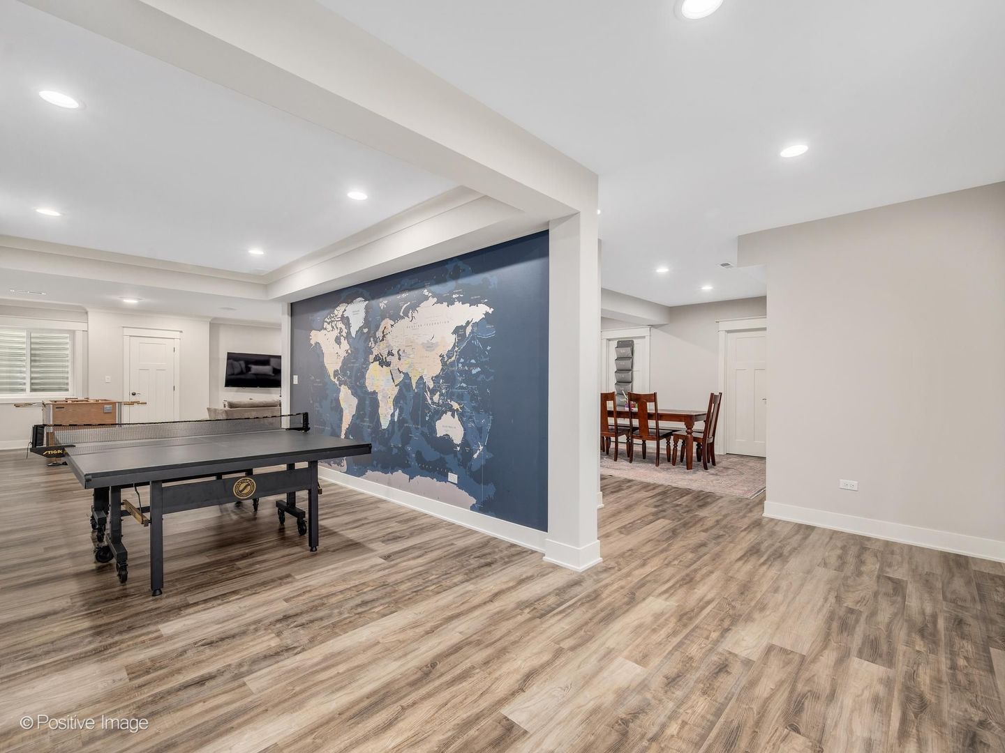 4517 Sherwood Avenue