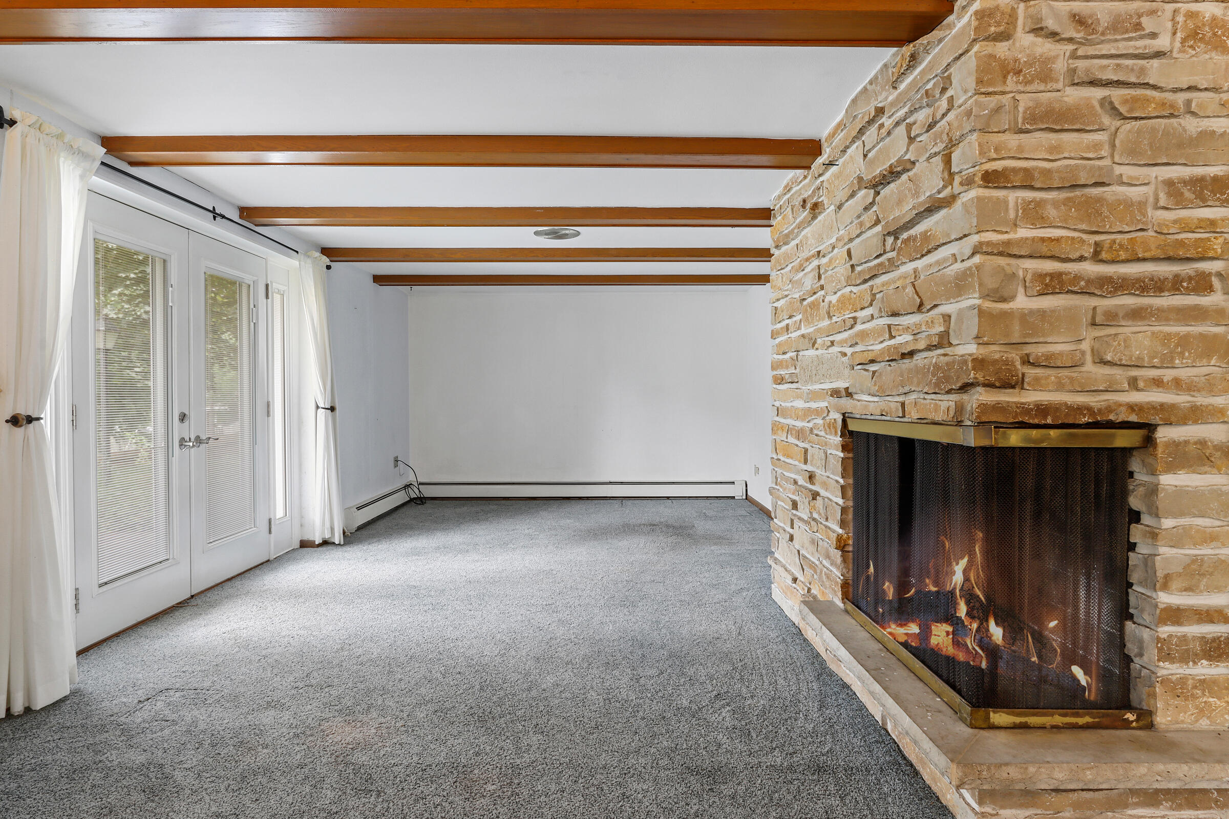 504 Westminster Dr