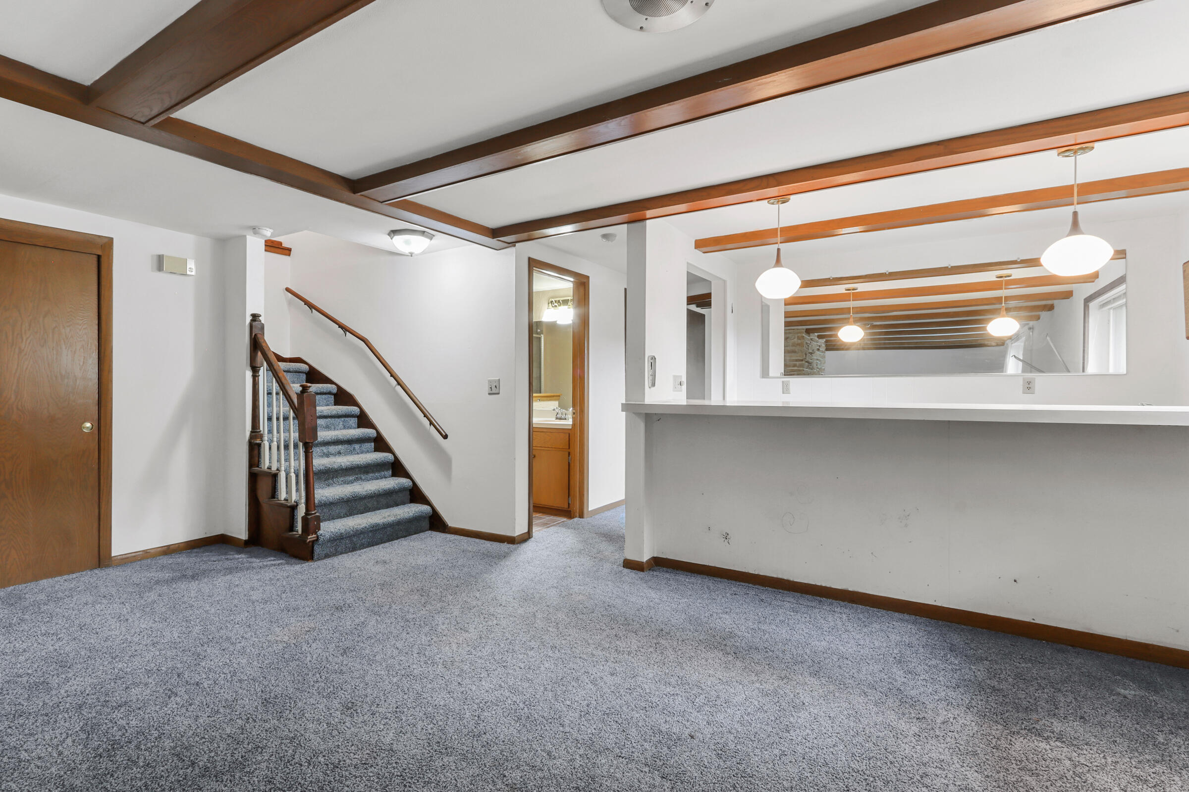504 Westminster Dr