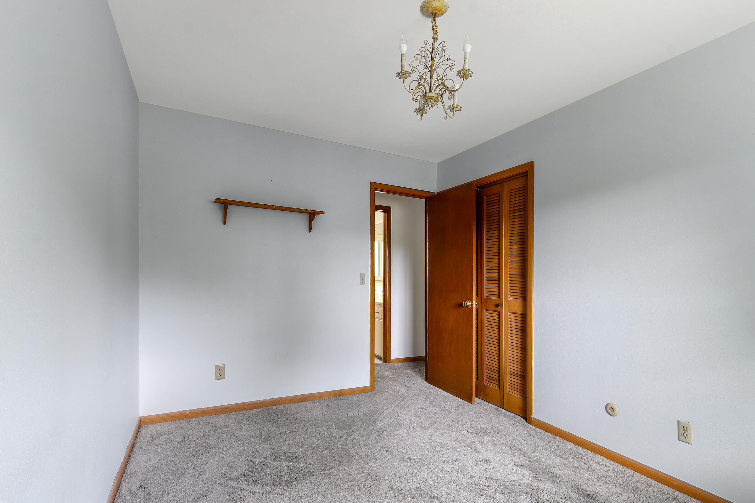 504 Westminster Dr
