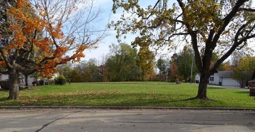 Lot 0 Waverly St