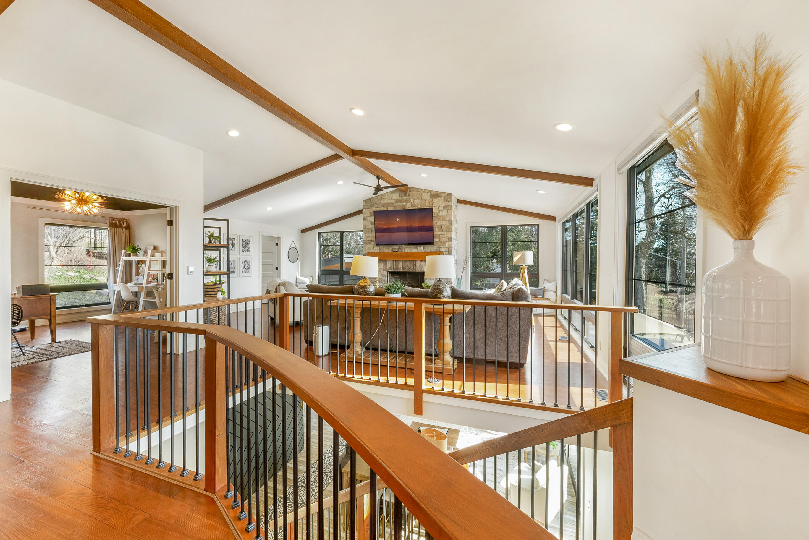 1551 Orchard Ln