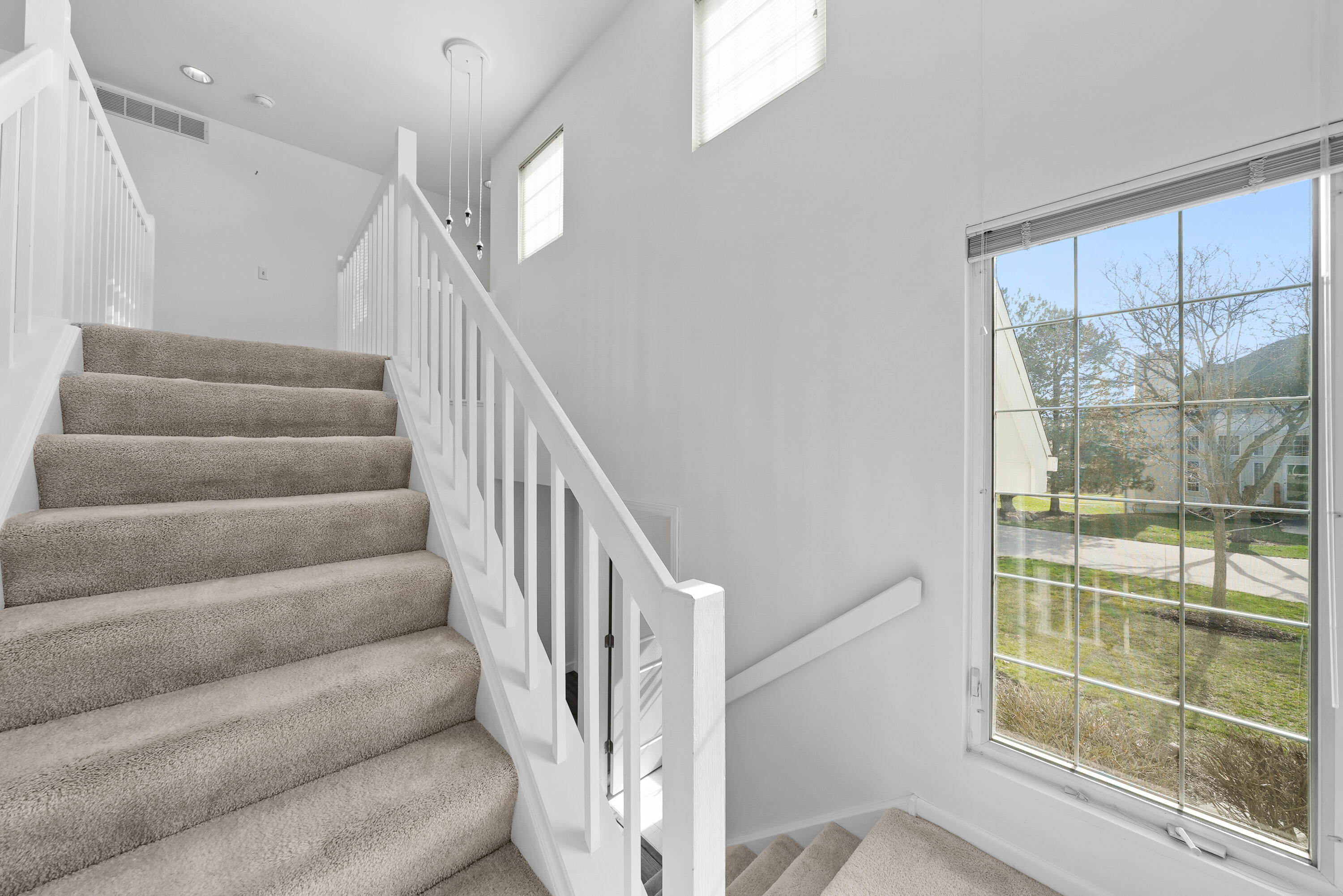 1654 Woodland Dr 12-55