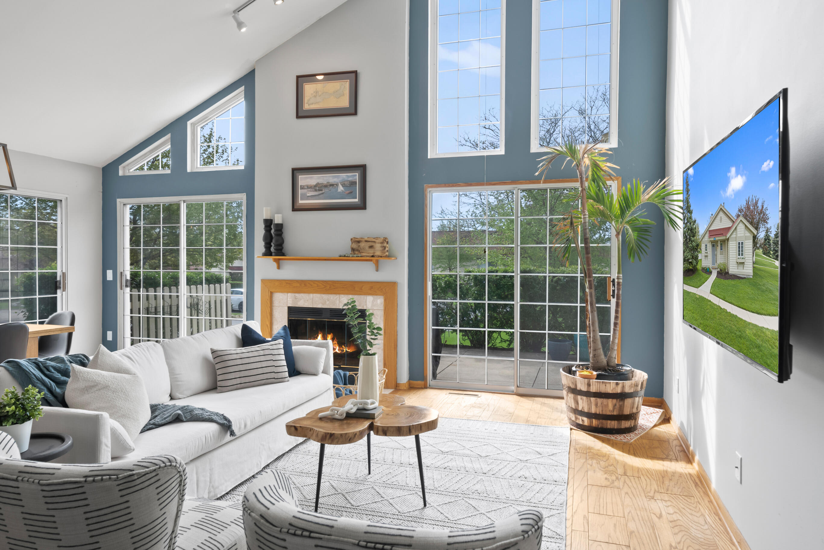 1790 Cottage Dr 7-01