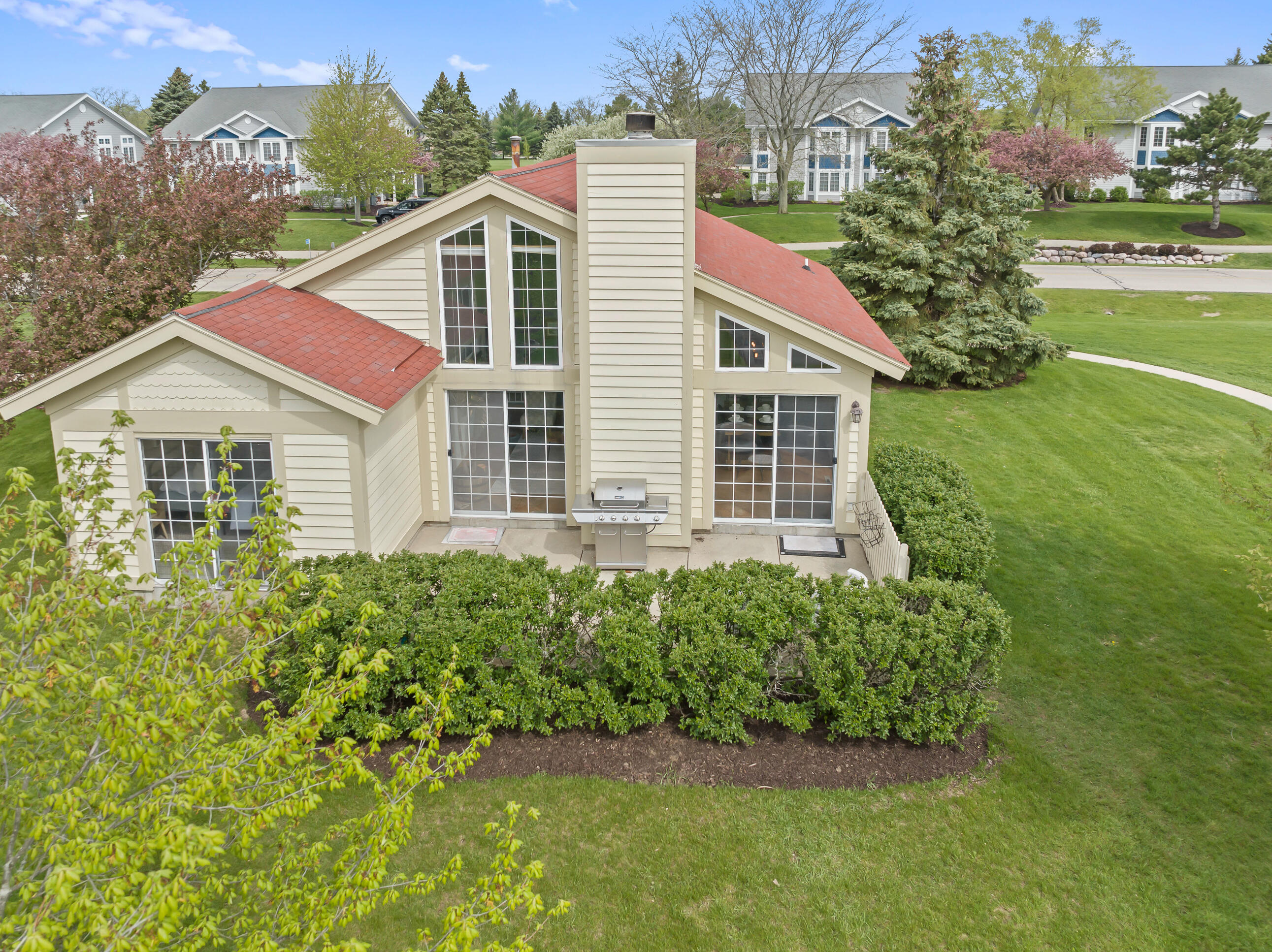 1790 Cottage Dr 7-01