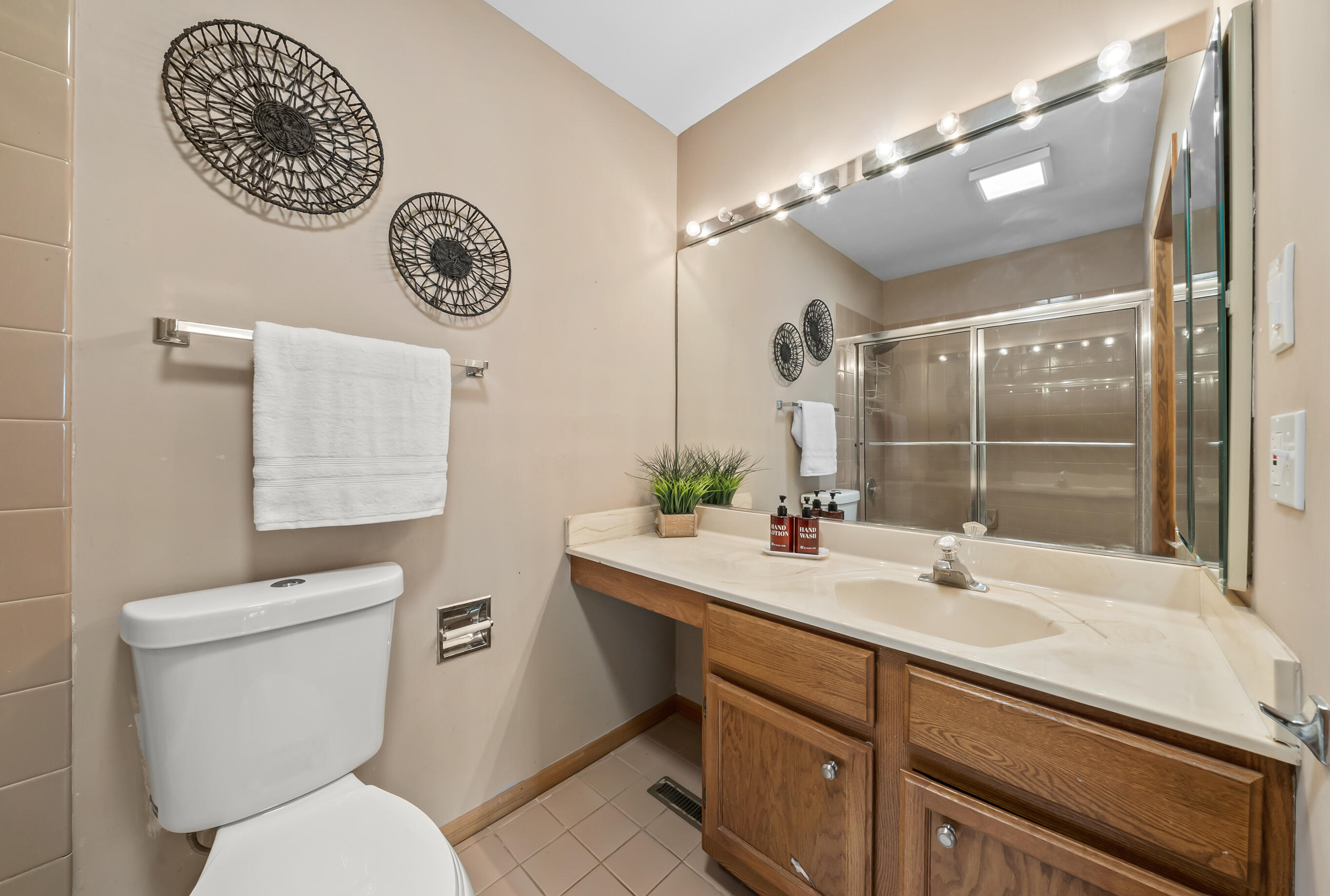 1790 Cottage Dr 7-01