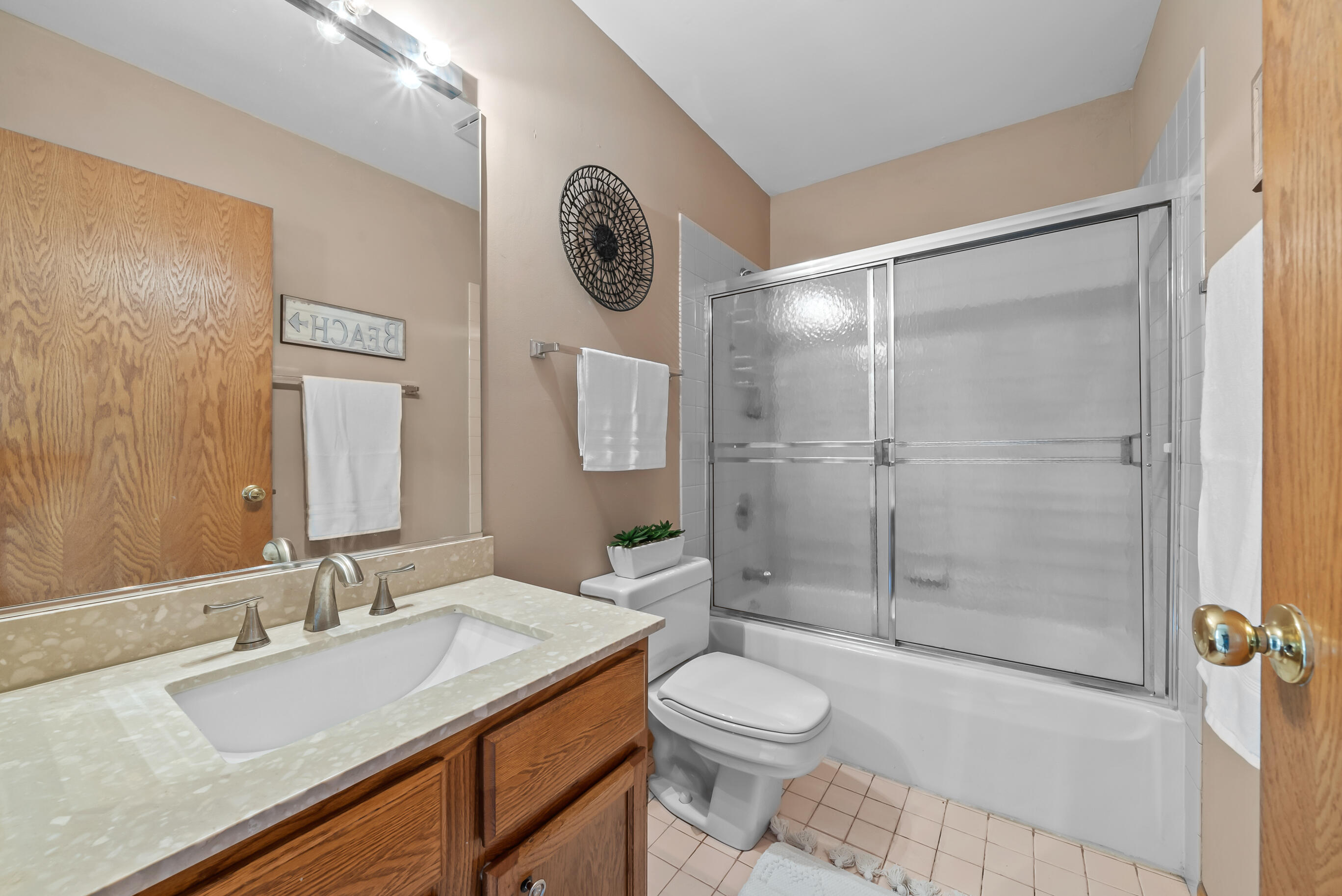 1790 Cottage Dr 7-01