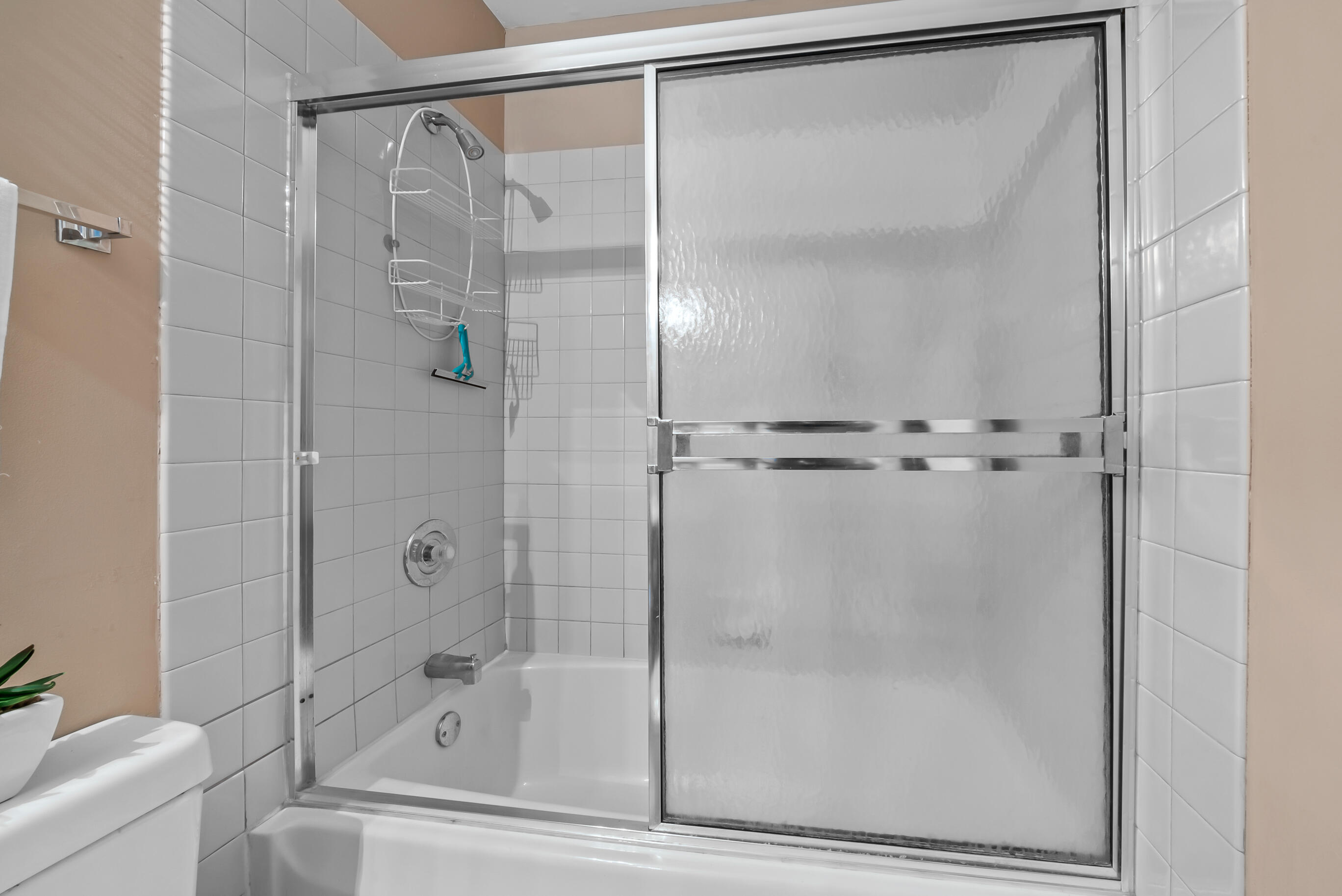 1790 Cottage Dr 7-01