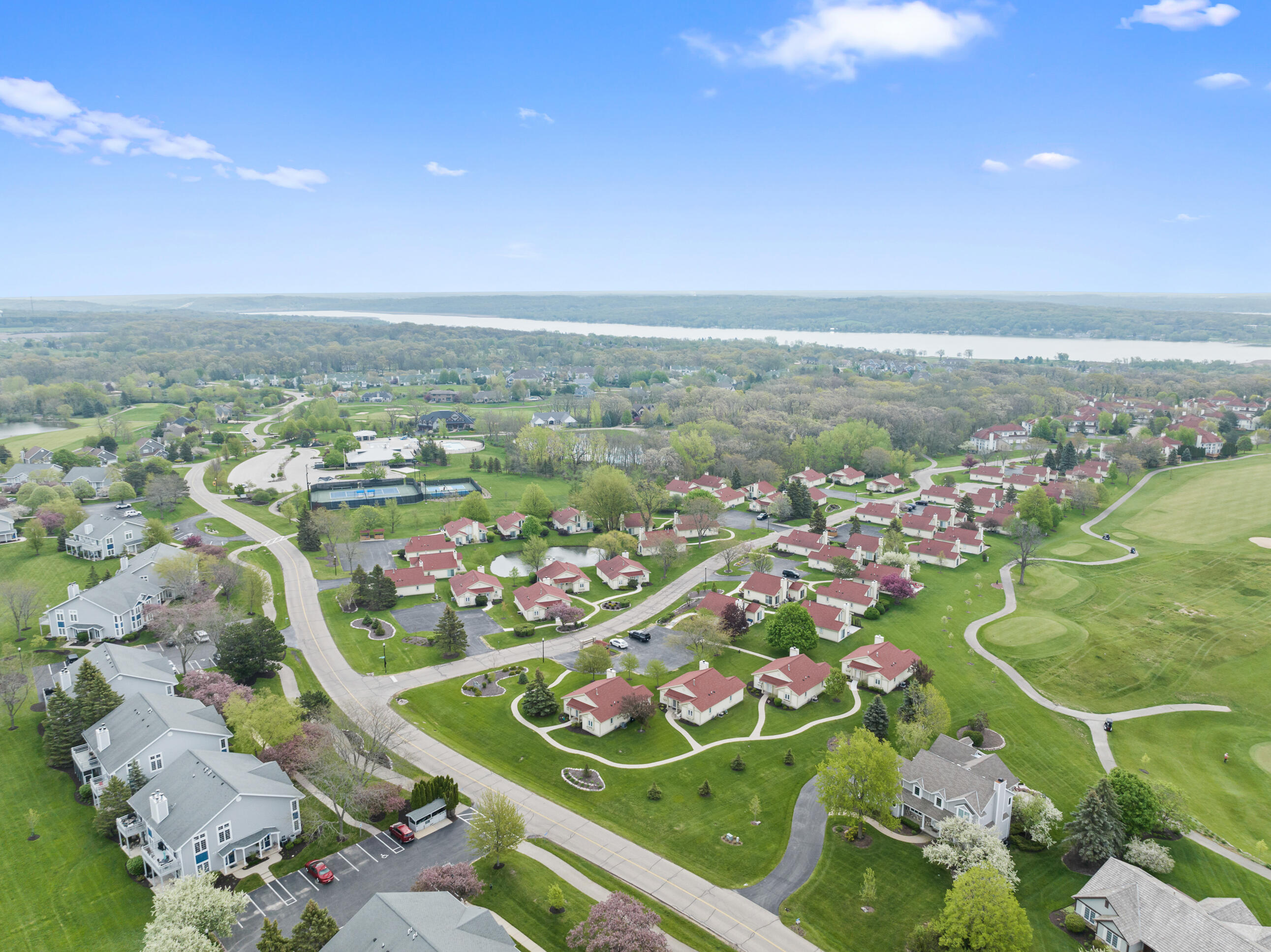 1790 Cottage Dr 7-01