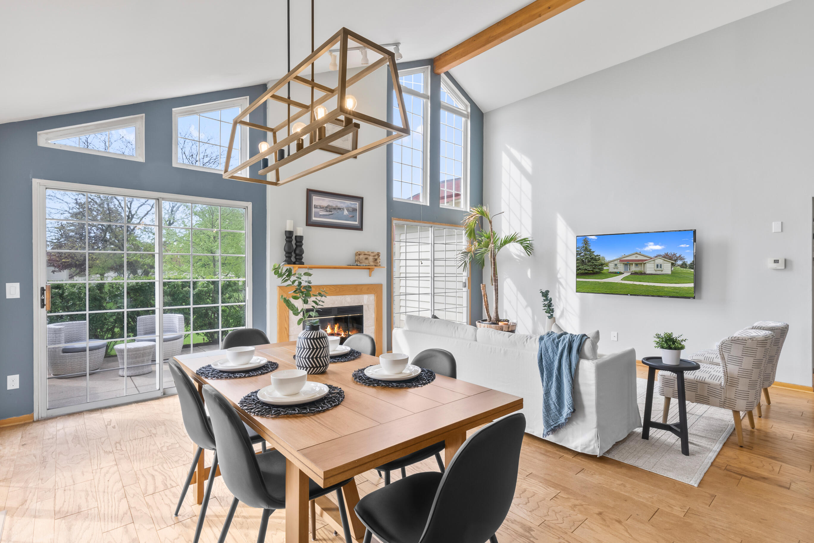 1790 Cottage Dr 7-01