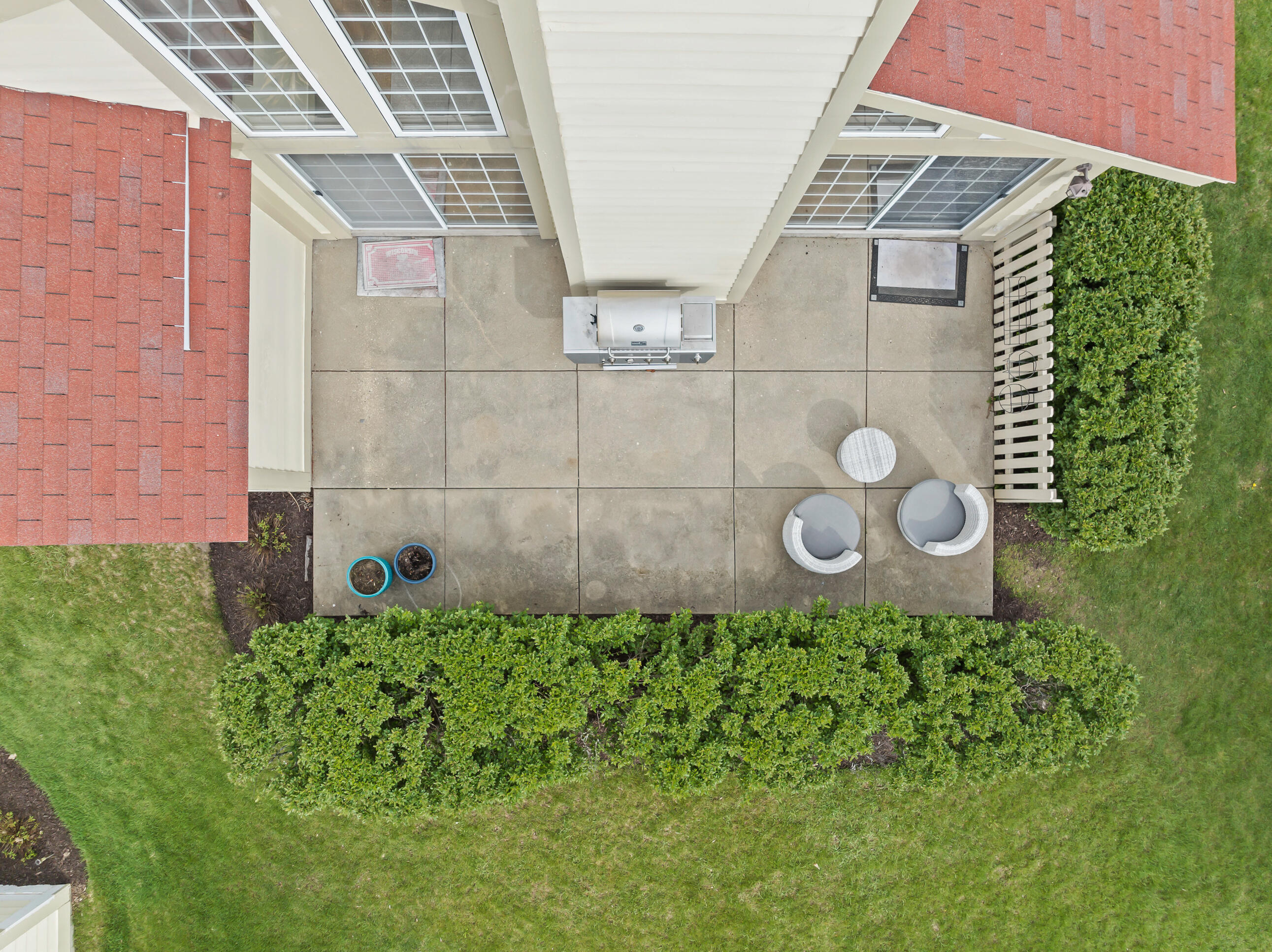 1790 Cottage Dr 7-01
