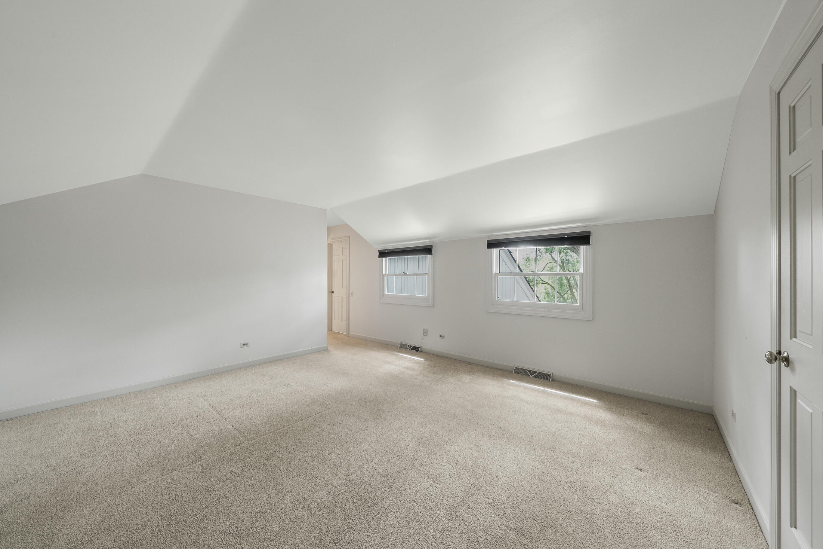 N2441 Snake Rd