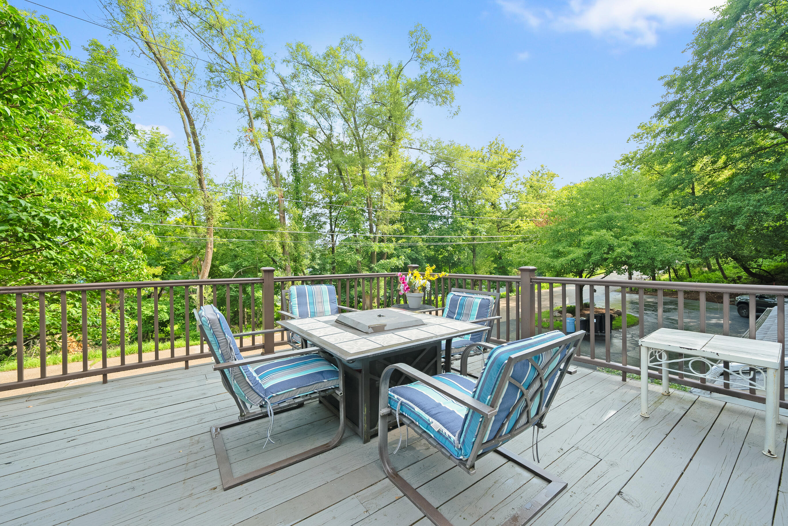 265 Jensen Dr
