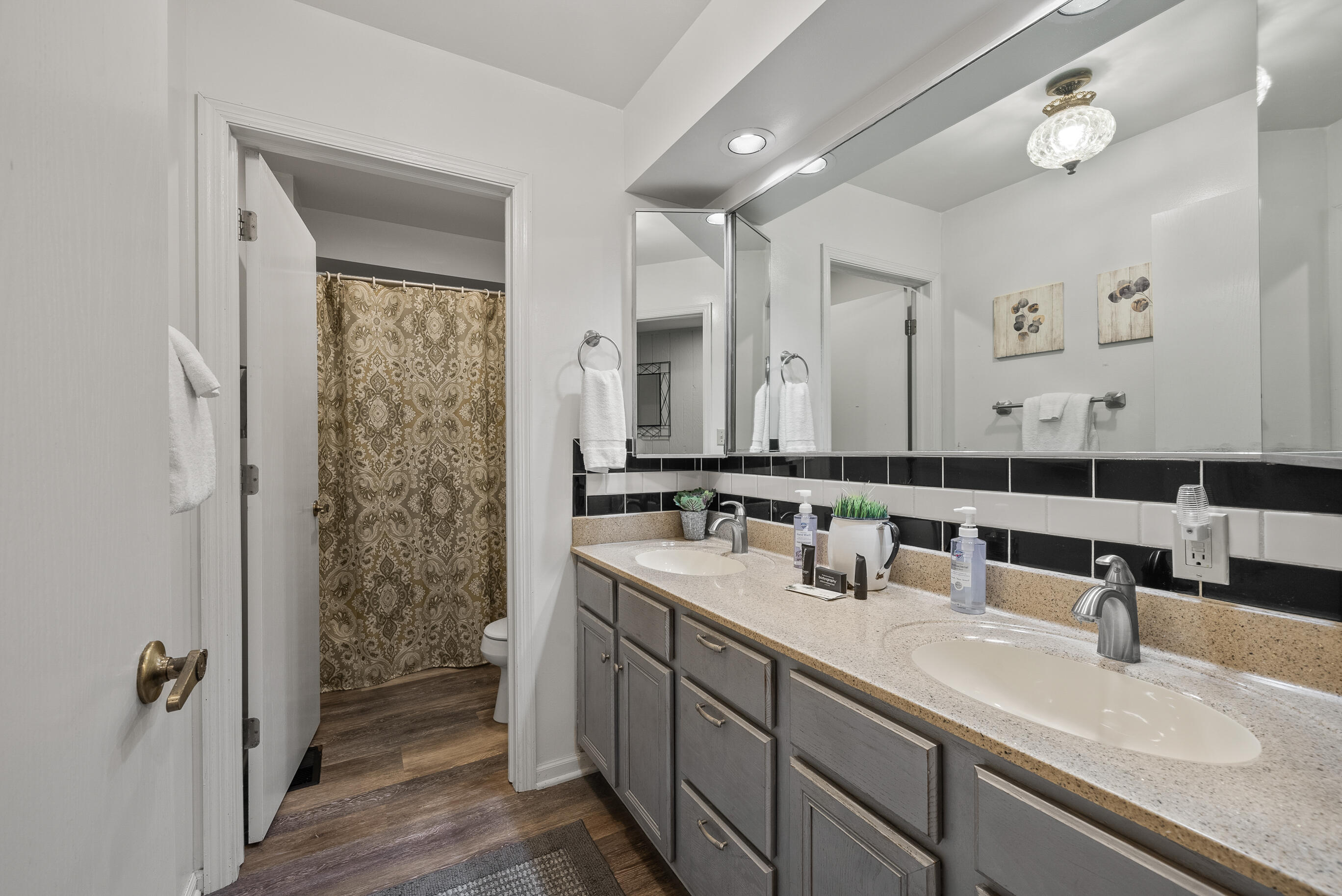 265 Jensen Dr