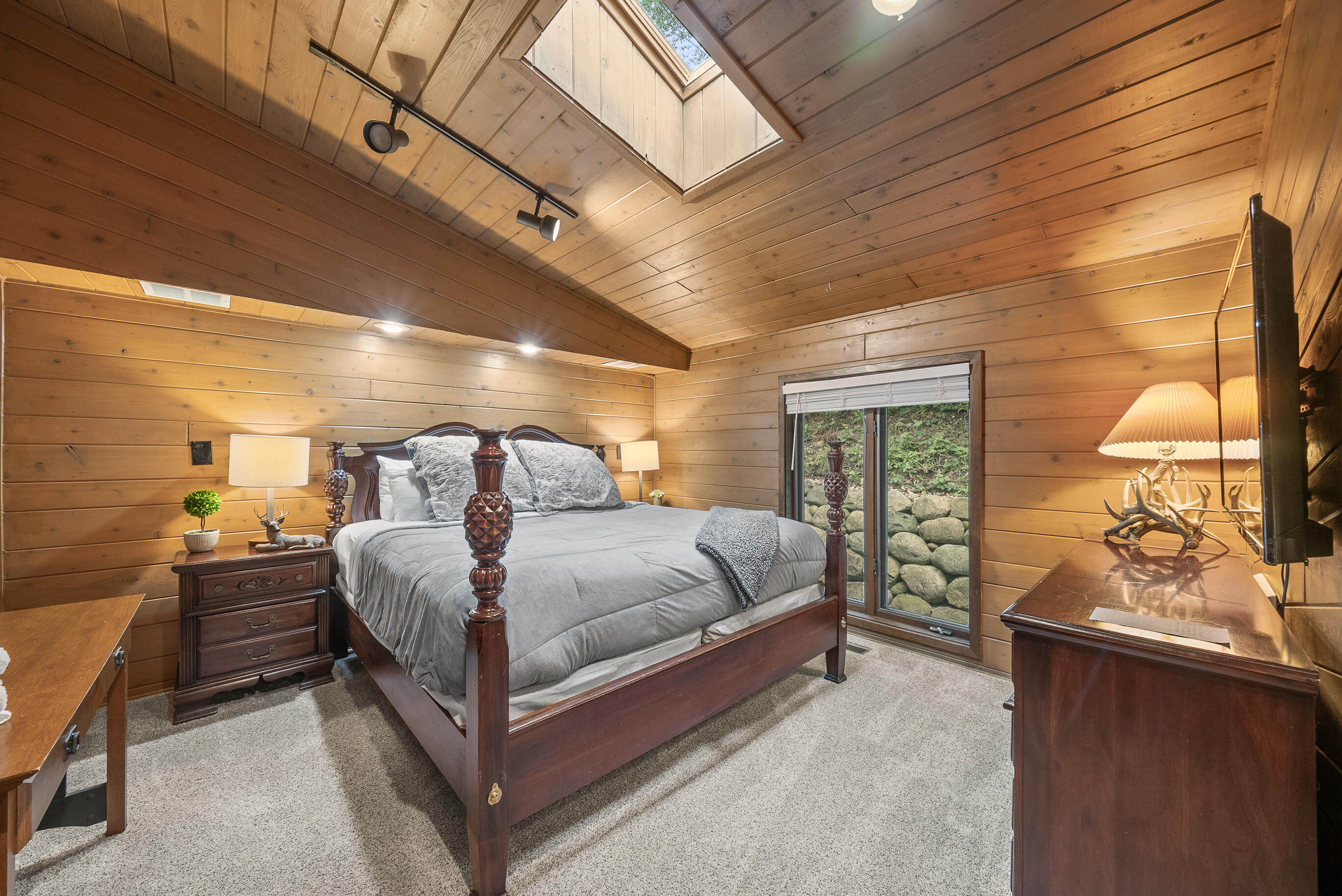 265 Jensen Dr
